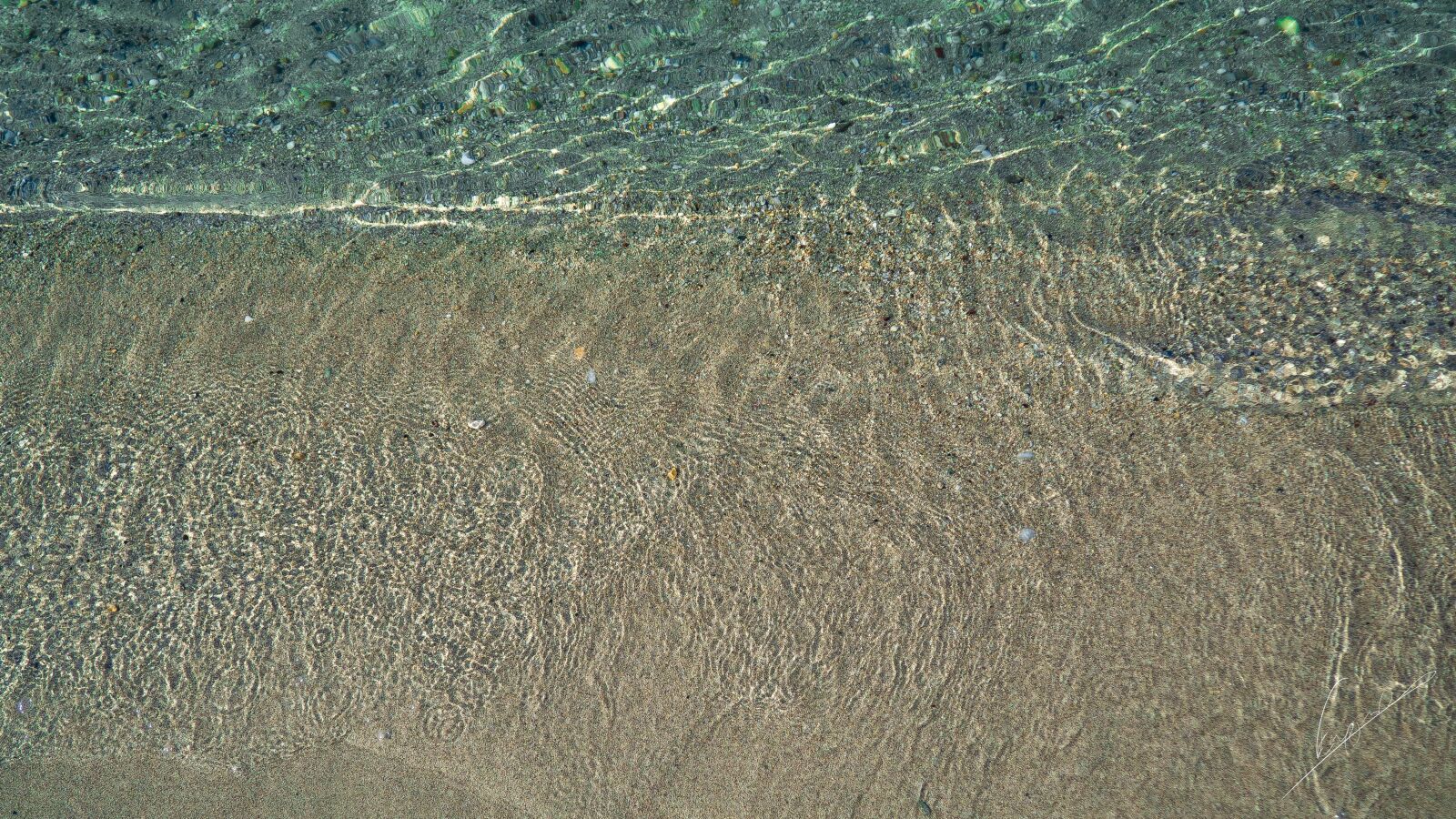Olympus M.Zuiko Digital 14-42mm F3.5-5.6 II R sample photo. Water, sea, waves photography