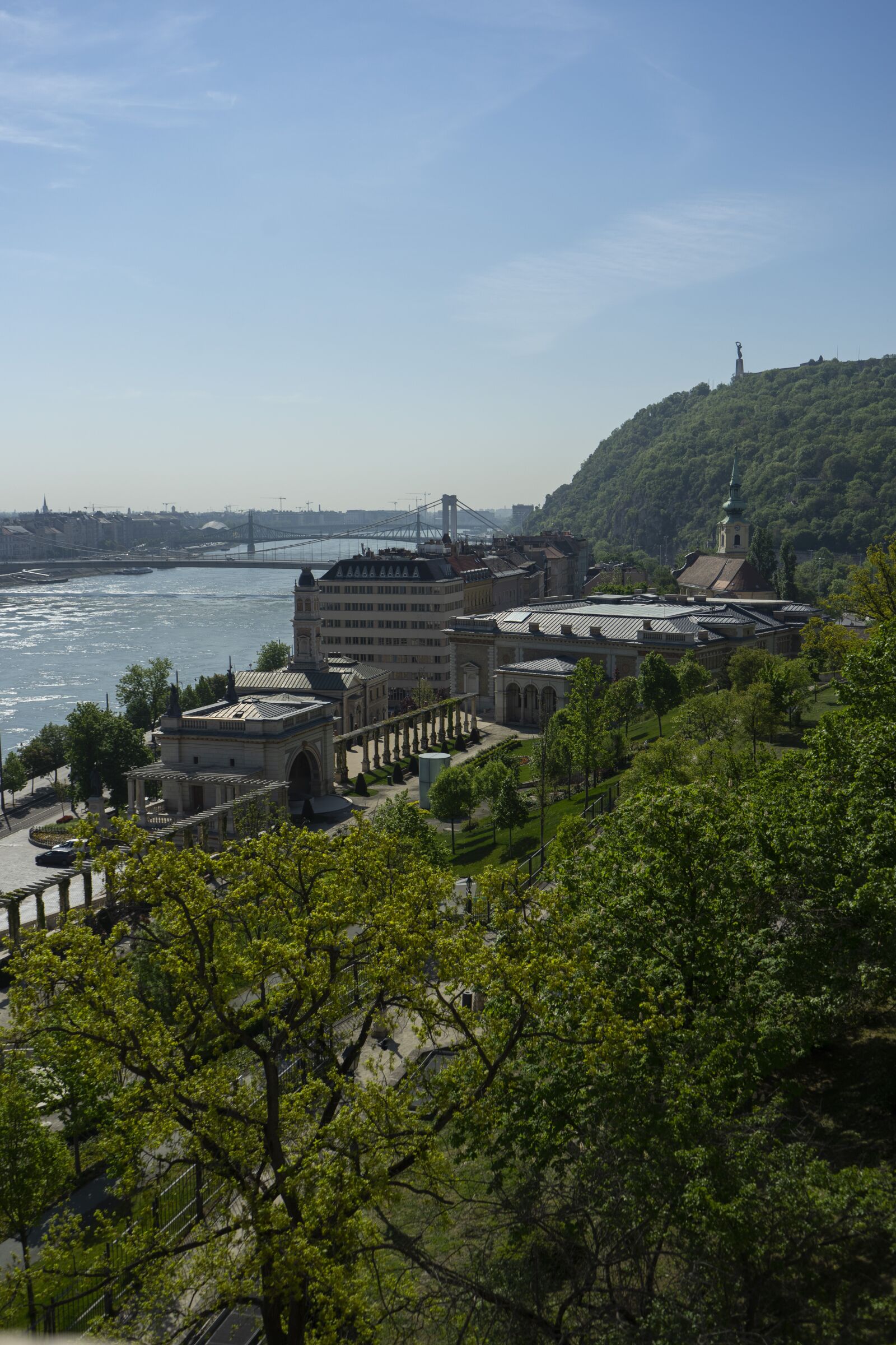Sony a7 II + Sony FE 28-70mm F3.5-5.6 OSS sample photo. Buda castle, castle, budapest photography