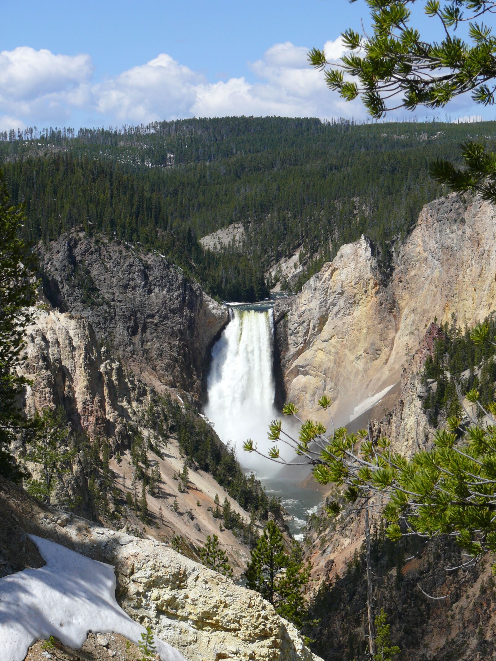 Panasonic DMC-FZ50 sample photo. Fall, waterfall, yellowstone park photography