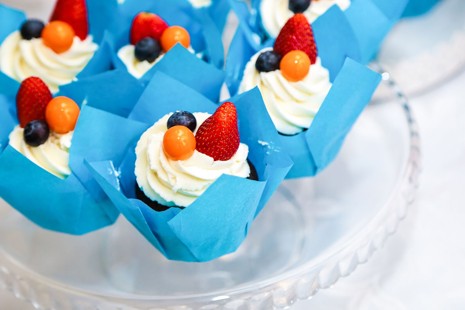 Canon EOS 5D Mark III sample photo. Muffin, dessert, cake photography