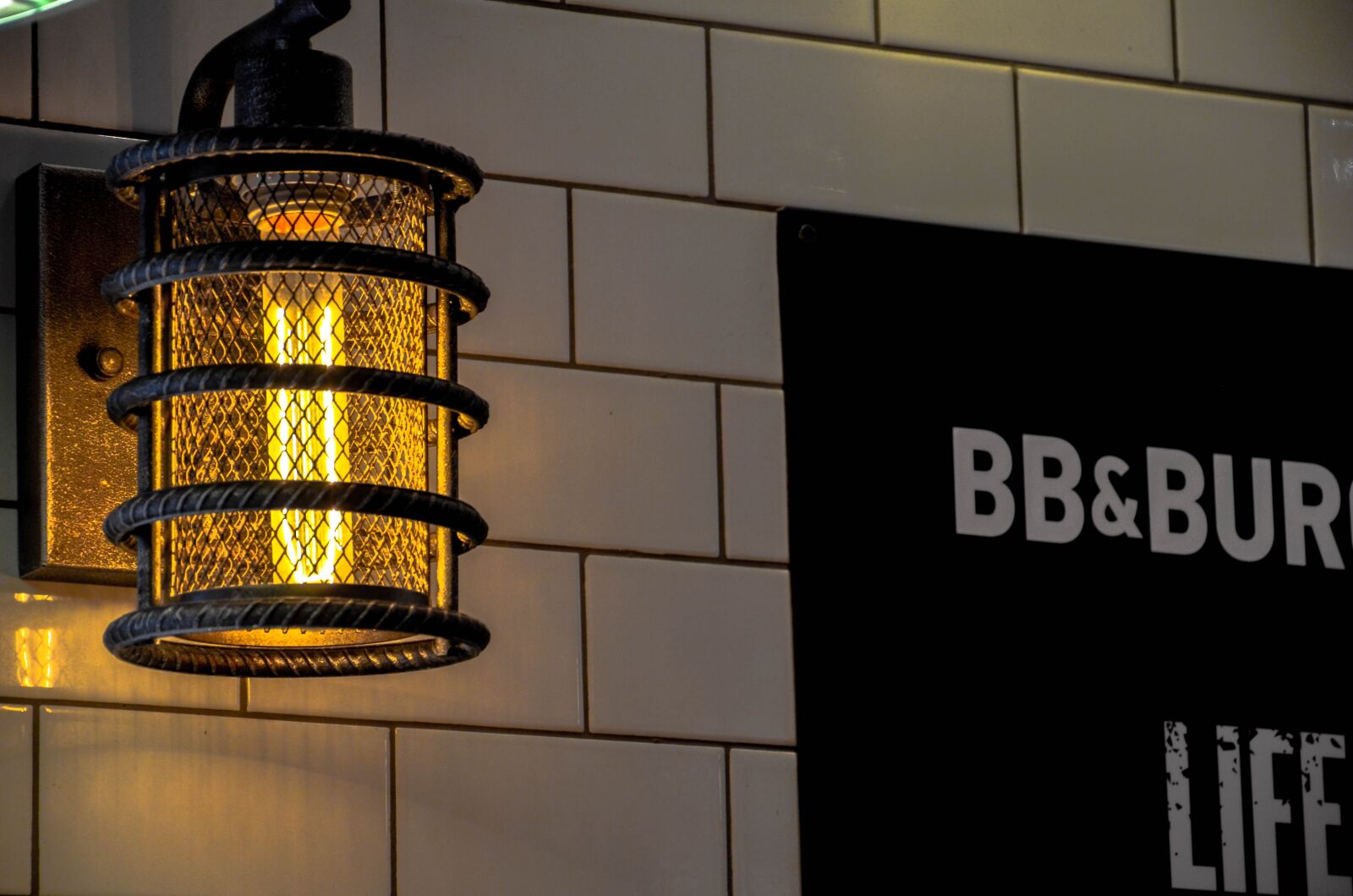 Nikon D5100 sample photo. Light, lamp, wall photography