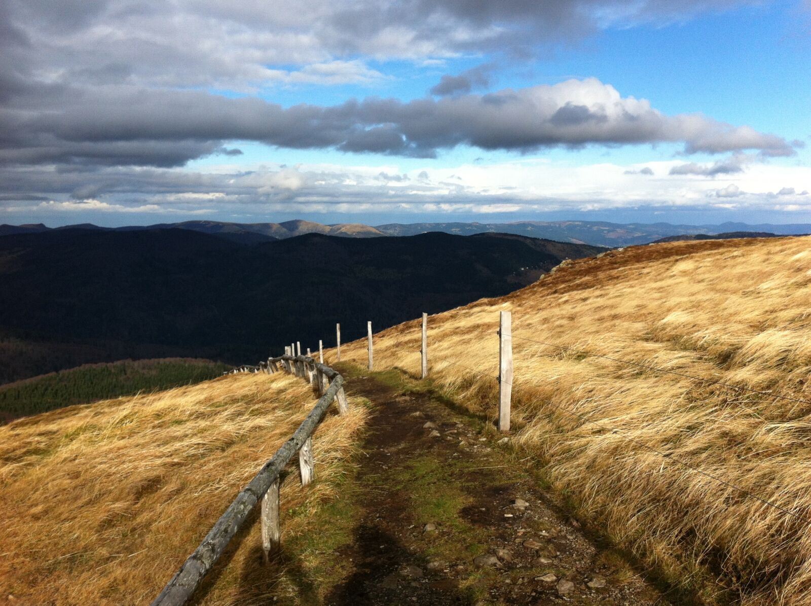 Apple iPhone 4 sample photo. Path, moor, mountain photography