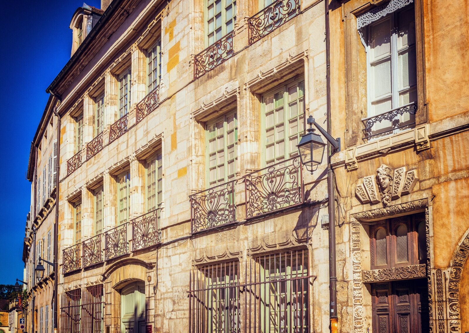 Nikon D3300 sample photo. Facade, architecture, france photography