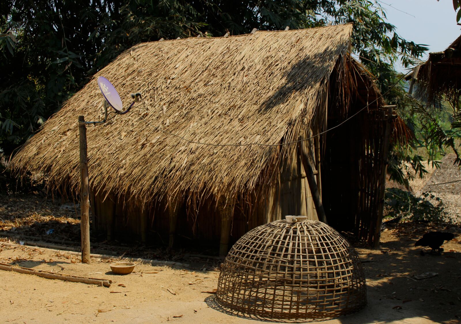 Canon EOS 700D (EOS Rebel T5i / EOS Kiss X7i) sample photo. Straw hut, home, house photography