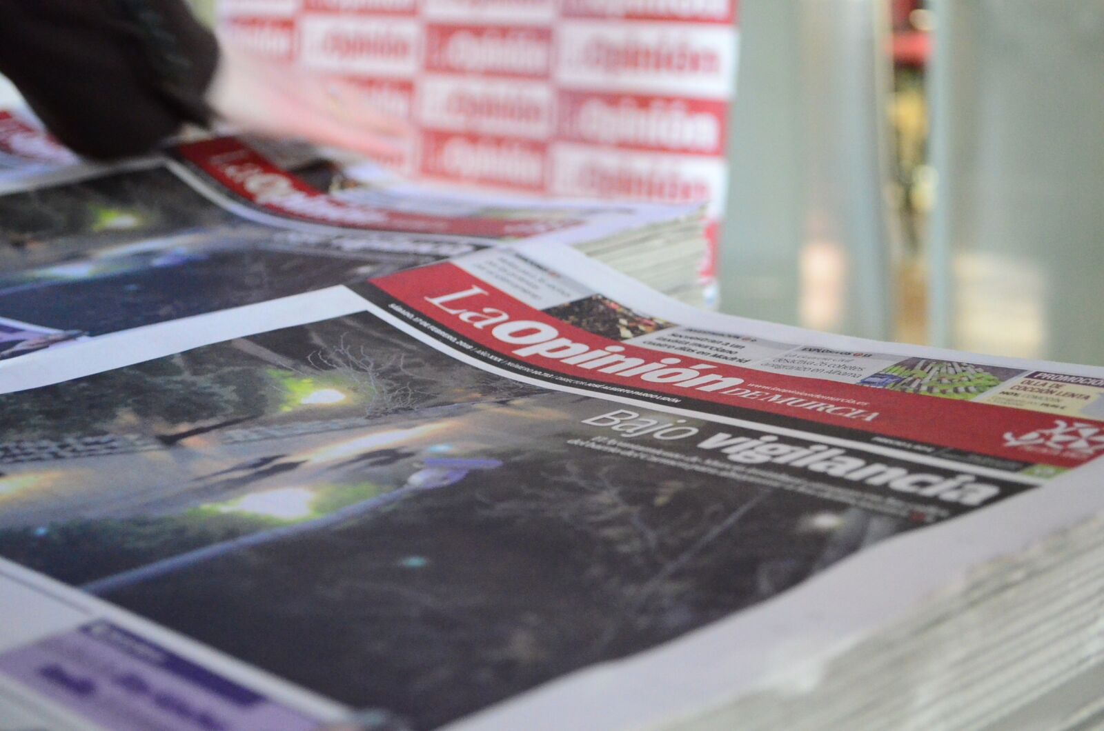 Nikon D5100 sample photo. Newspaper, press photography