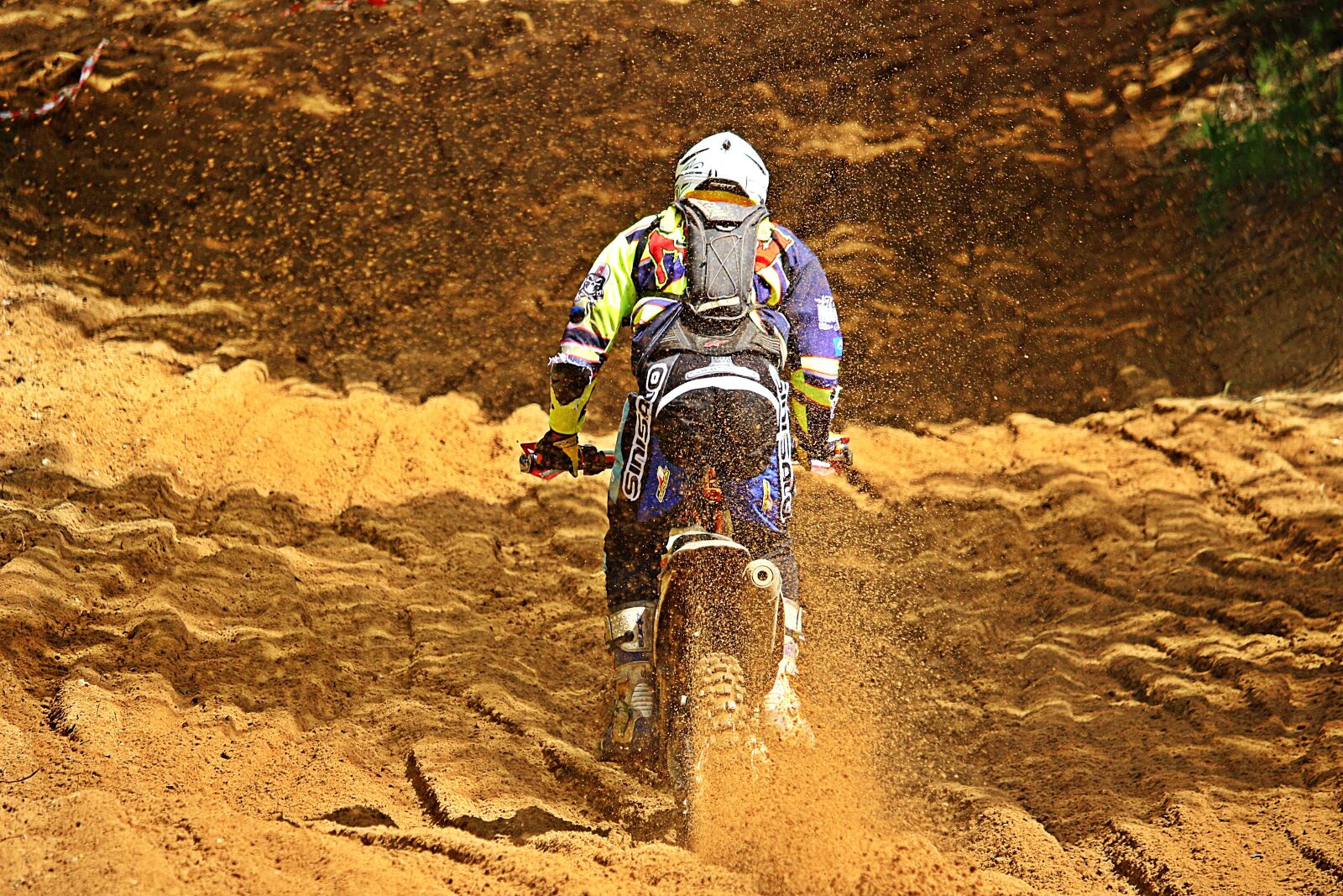 Canon EOS 100D (EOS Rebel SL1 / EOS Kiss X7) sample photo. Motocross, dirtbike, enduro photography