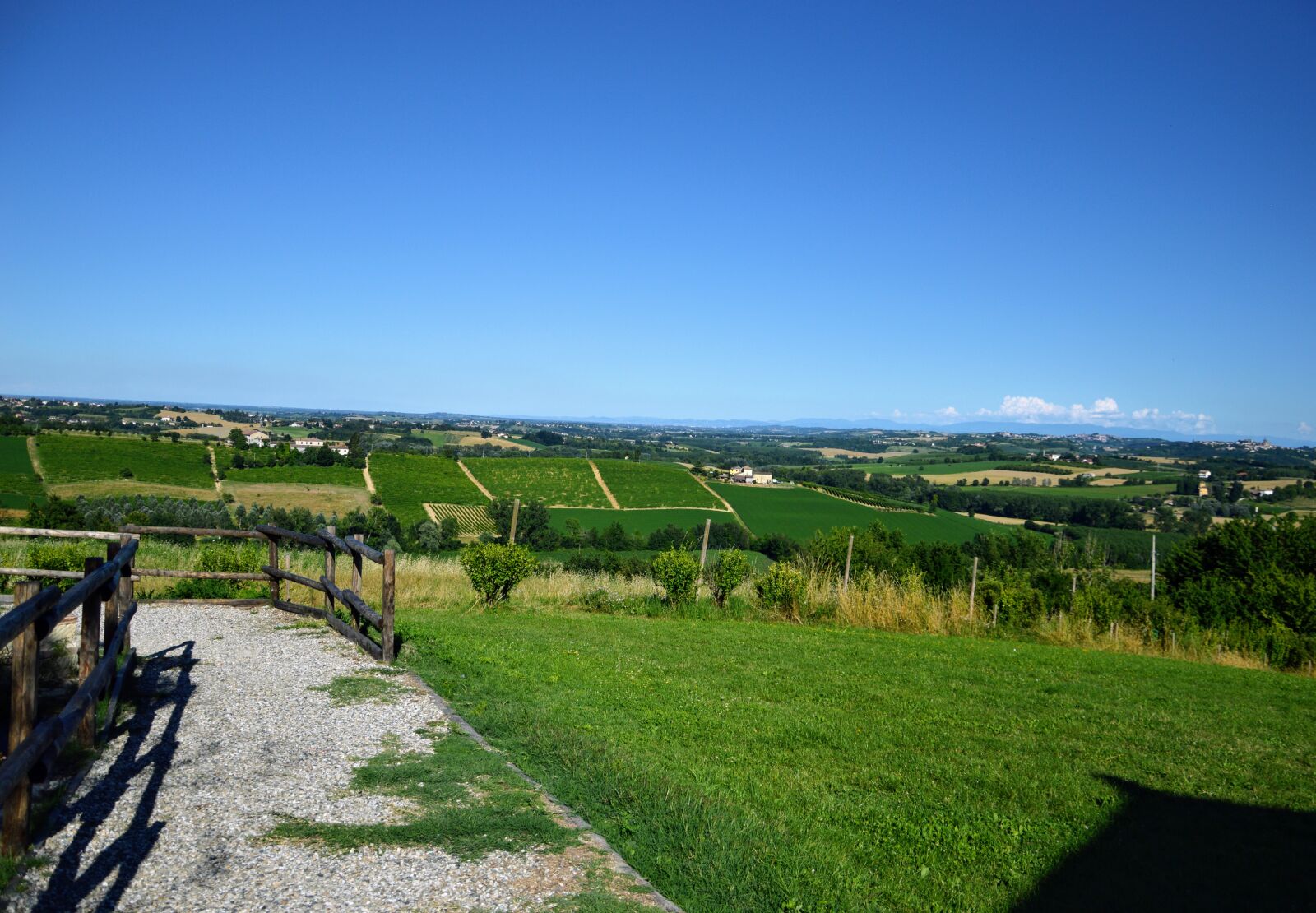 Nikon D3200 sample photo. Moleto, ottiglio, unesco photography
