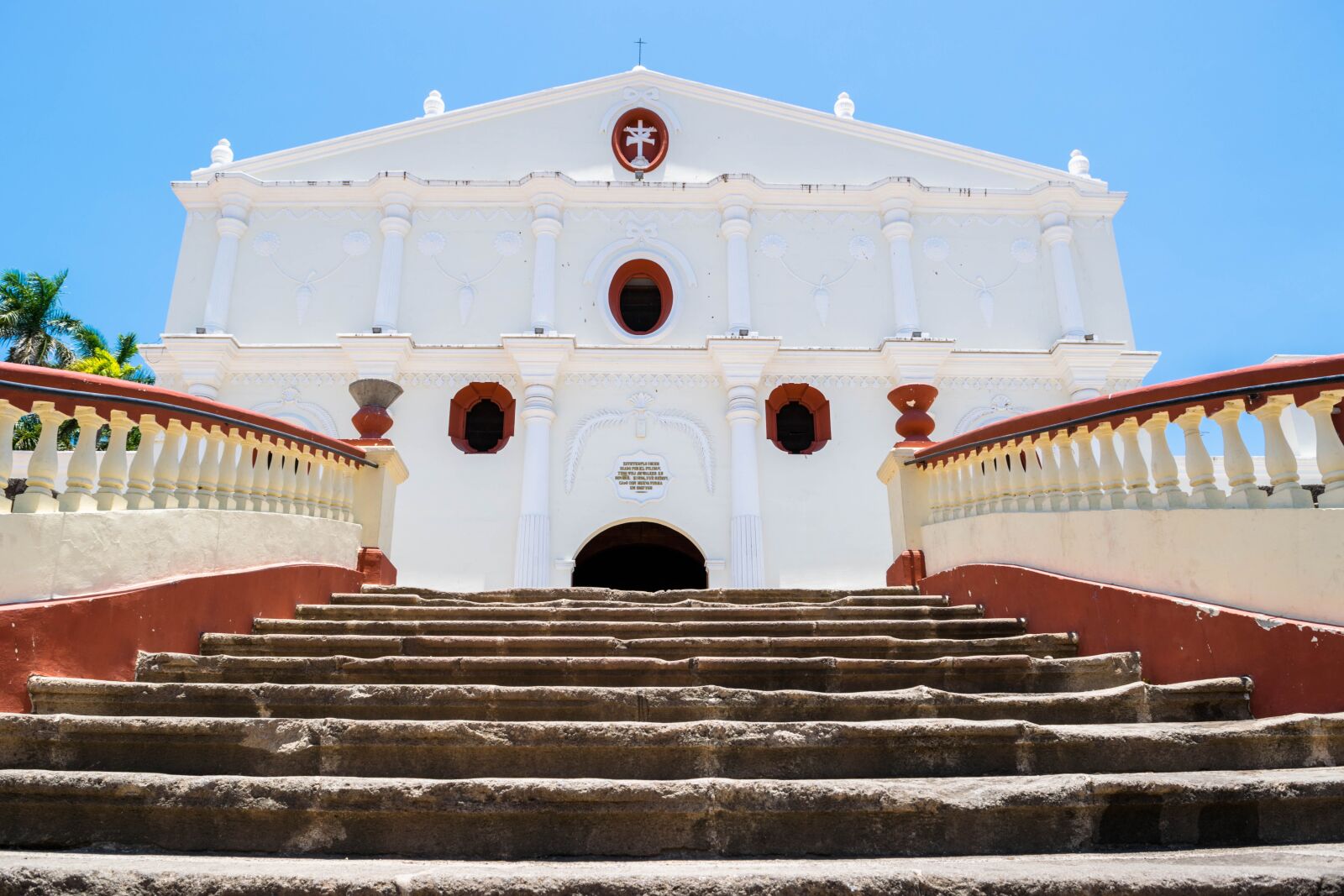 Nikon D5300 sample photo. Architecture, outdoors, step photography