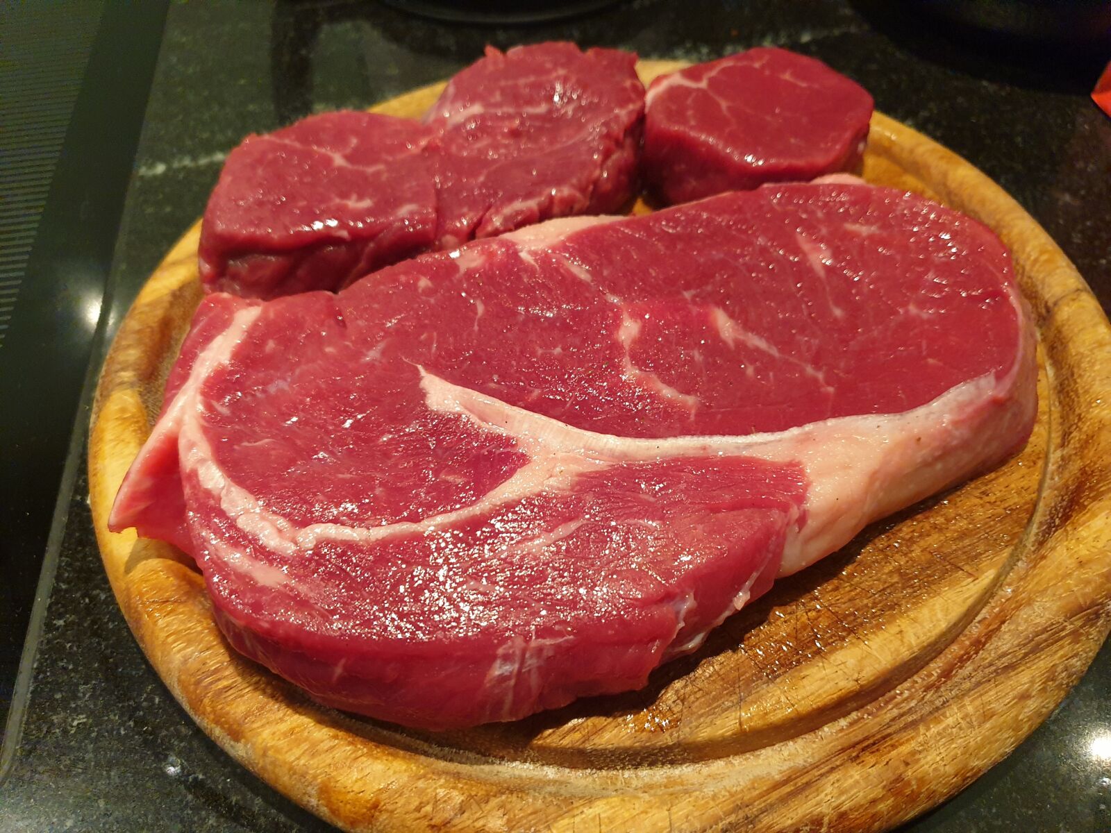 Samsung Galaxy S9+ sample photo. Steak, eat, cook photography