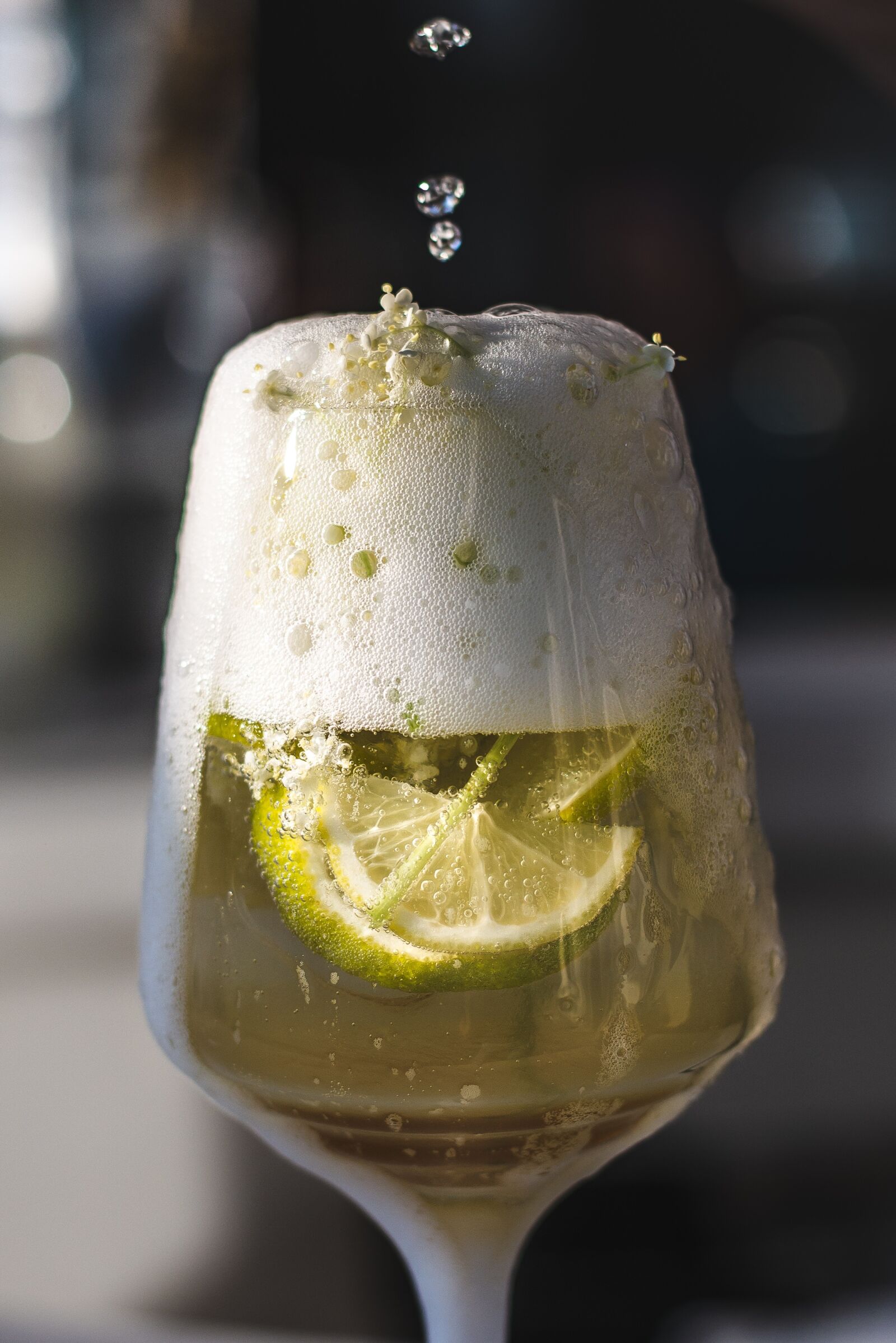 Nikon D610 sample photo. Wine, spritz, lime photography