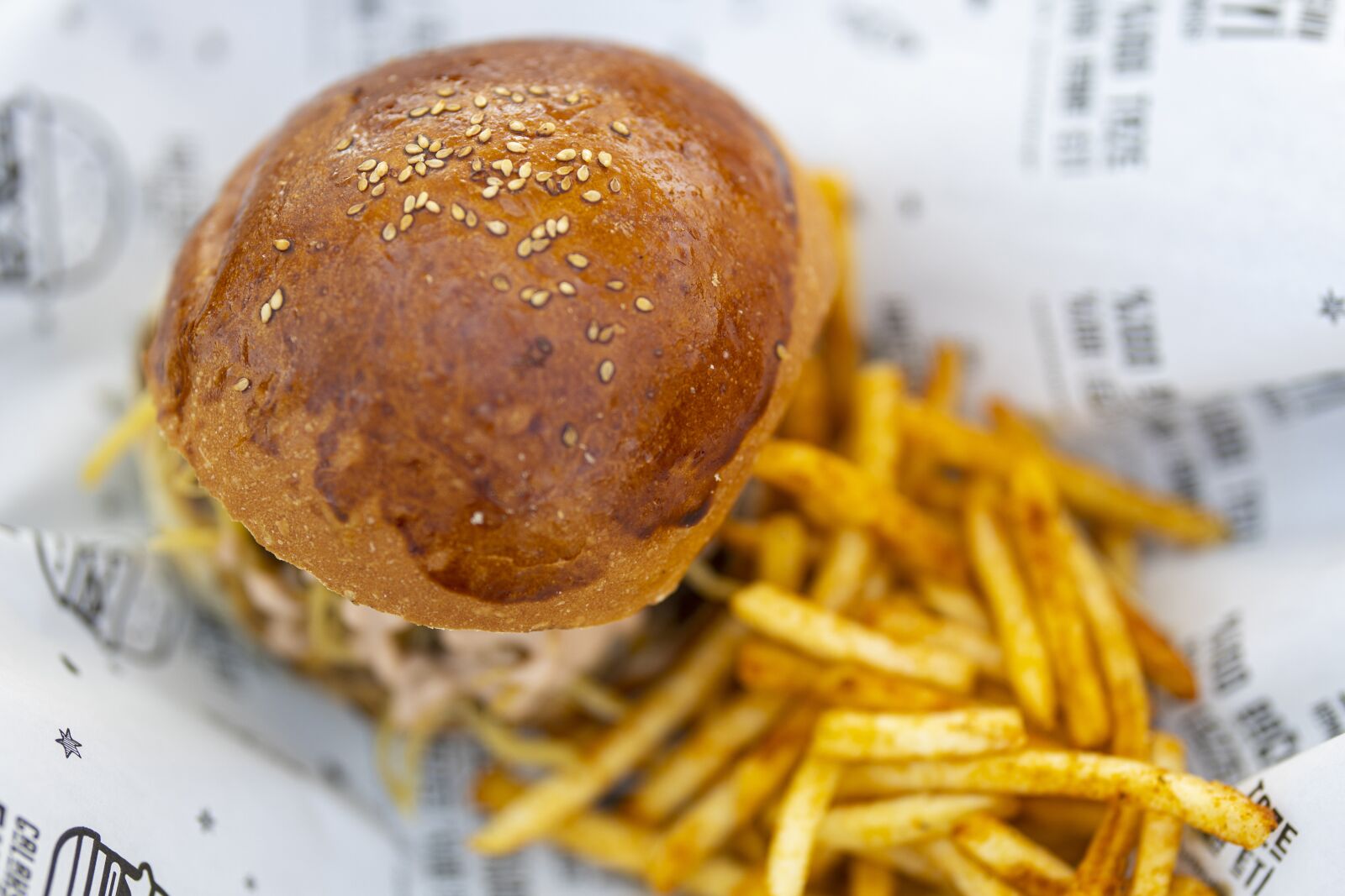 Canon RF 85mm F1.2L USM sample photo. Burger, potato, bread photography
