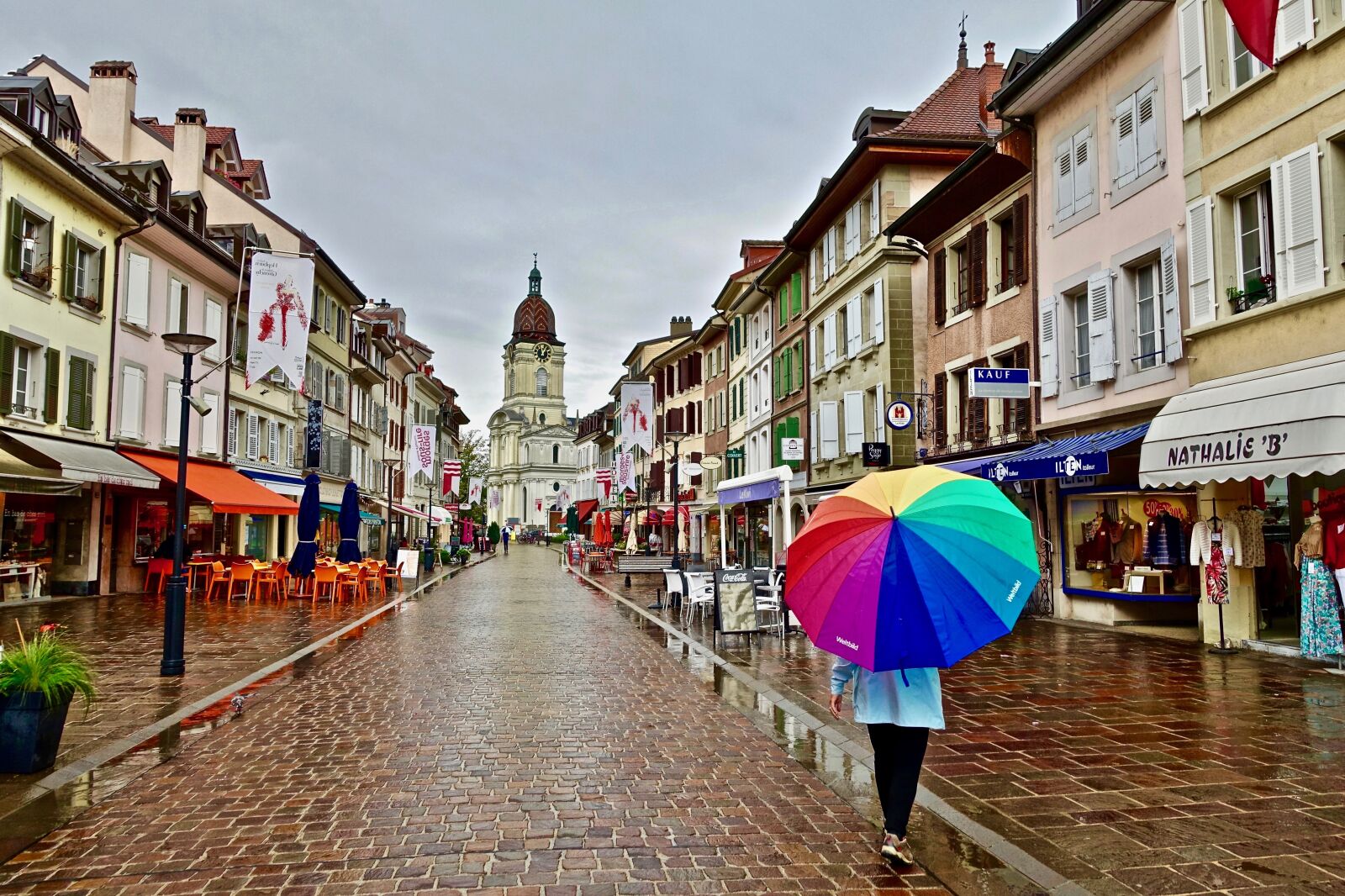 Sony Cyber-shot DSC-RX100 III sample photo. Umbrella, colourful, street photography