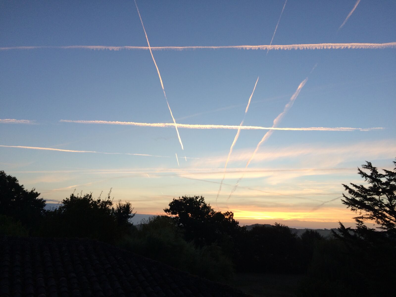 iPhone 5s back camera 4.15mm f/2.2 sample photo. Sunrise, sky, dawn photography