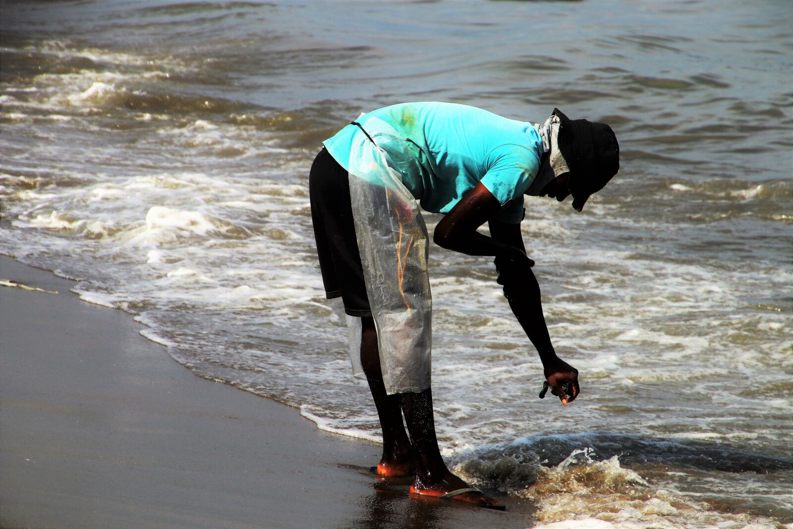 Canon EOS 80D sample photo. The fisherman, a person photography