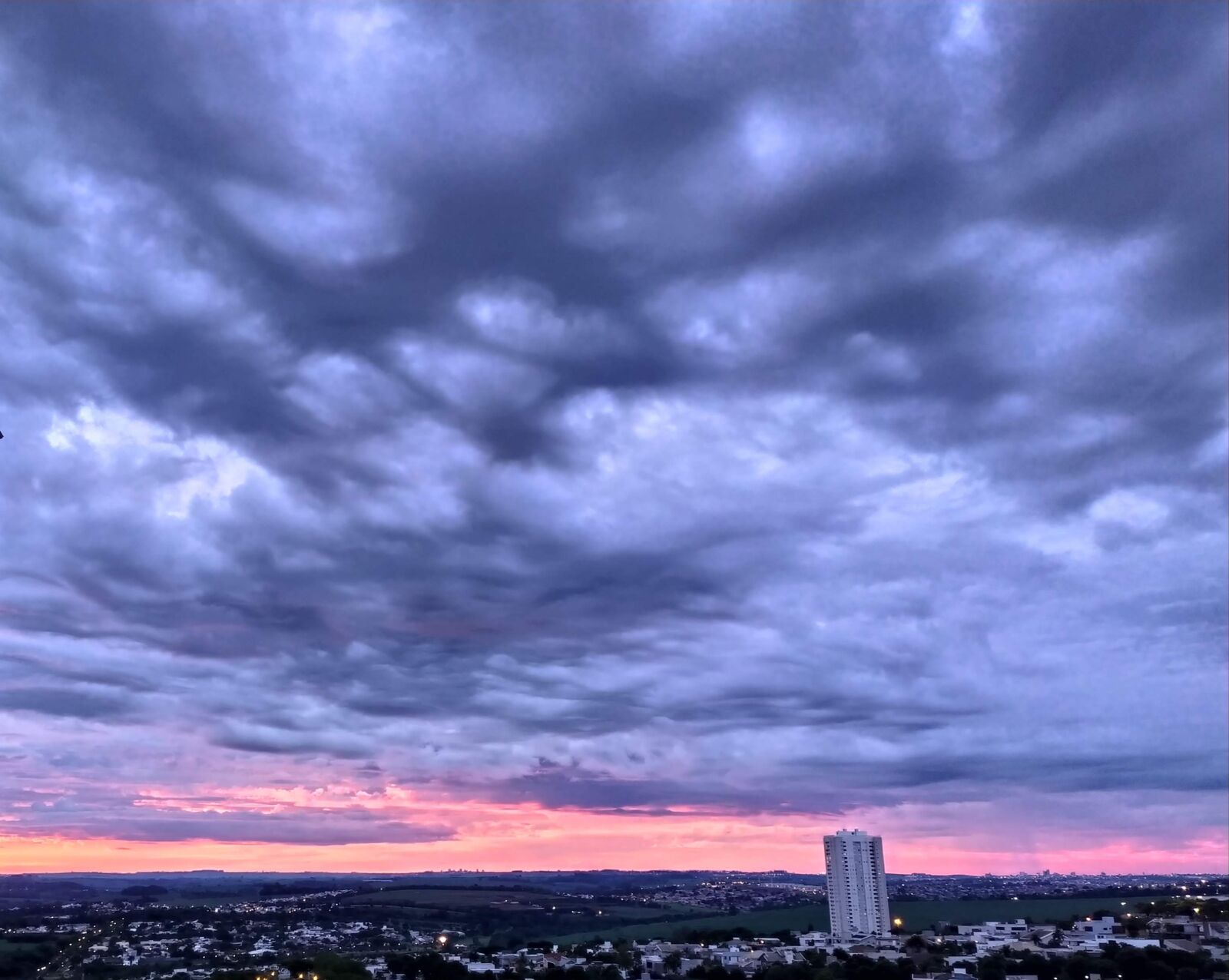 Xiaomi Redmi Note 7 sample photo. Sky, storm, clouds photography