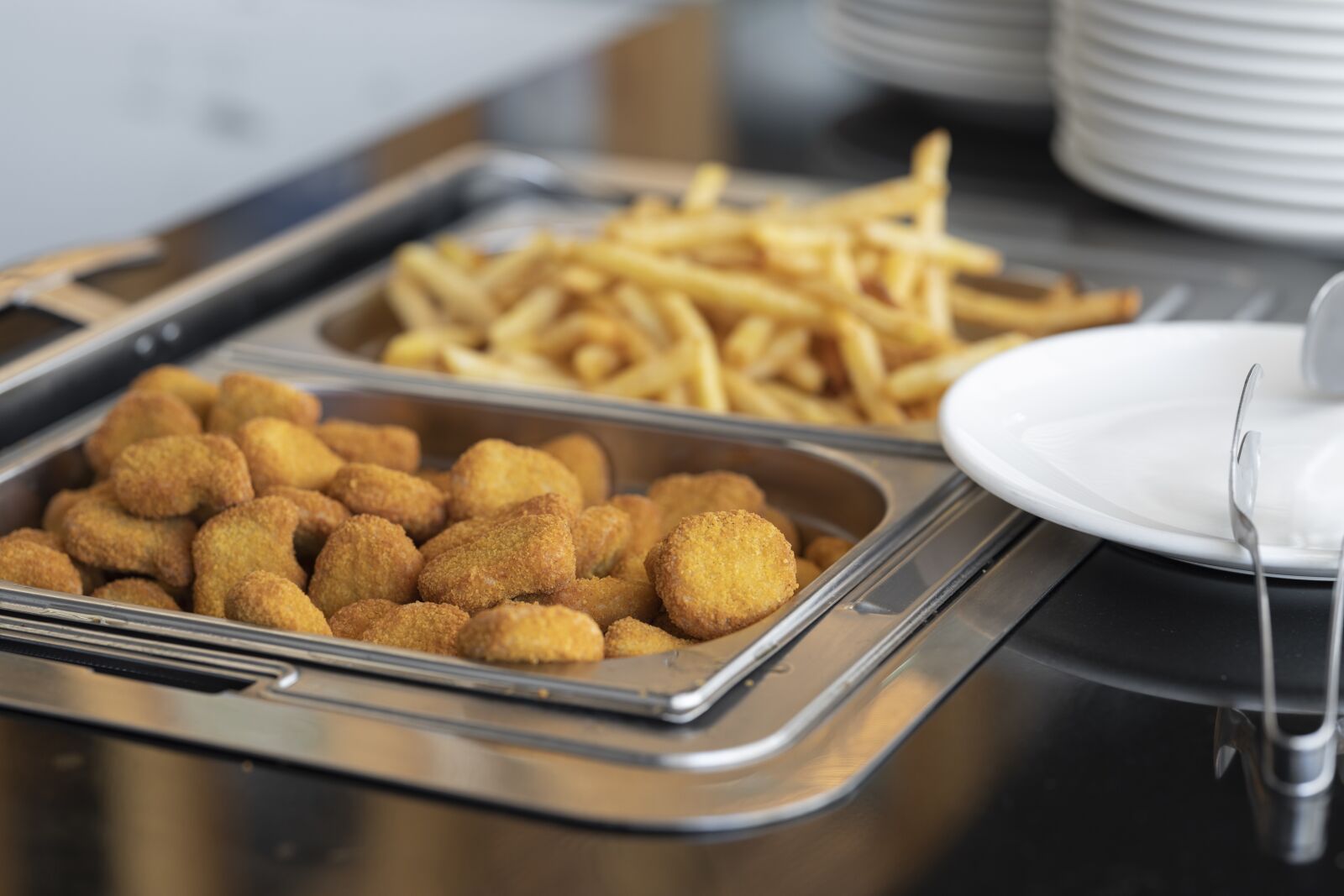 Canon RF 85mm F1.2L USM sample photo. Chicken nuggets, nuggets, french photography