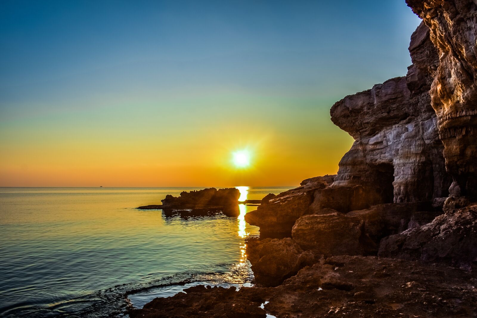 Nikon D3300 sample photo. Sunset, rock, formation photography