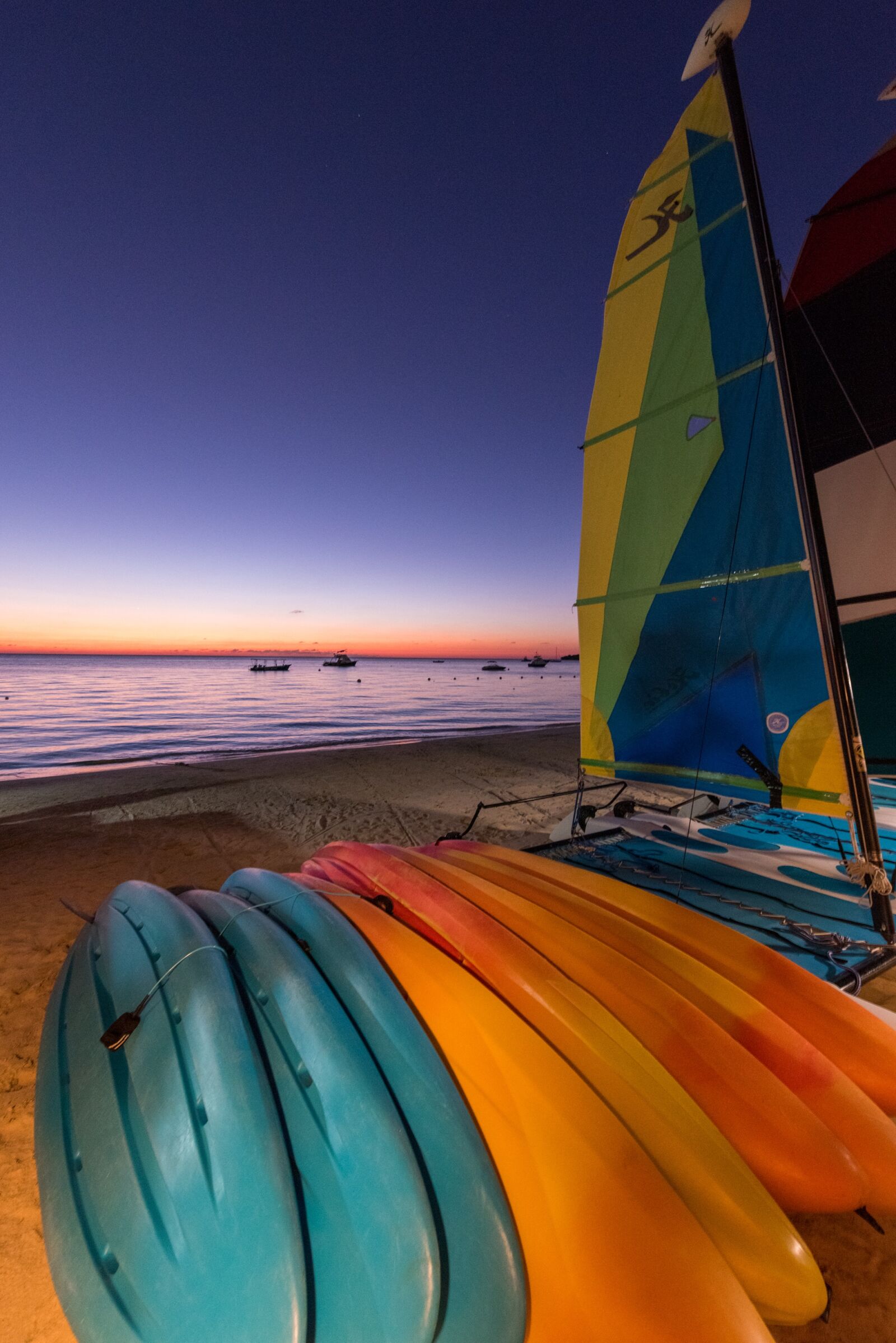 Nikon D810 sample photo. Boat, night, beach photography