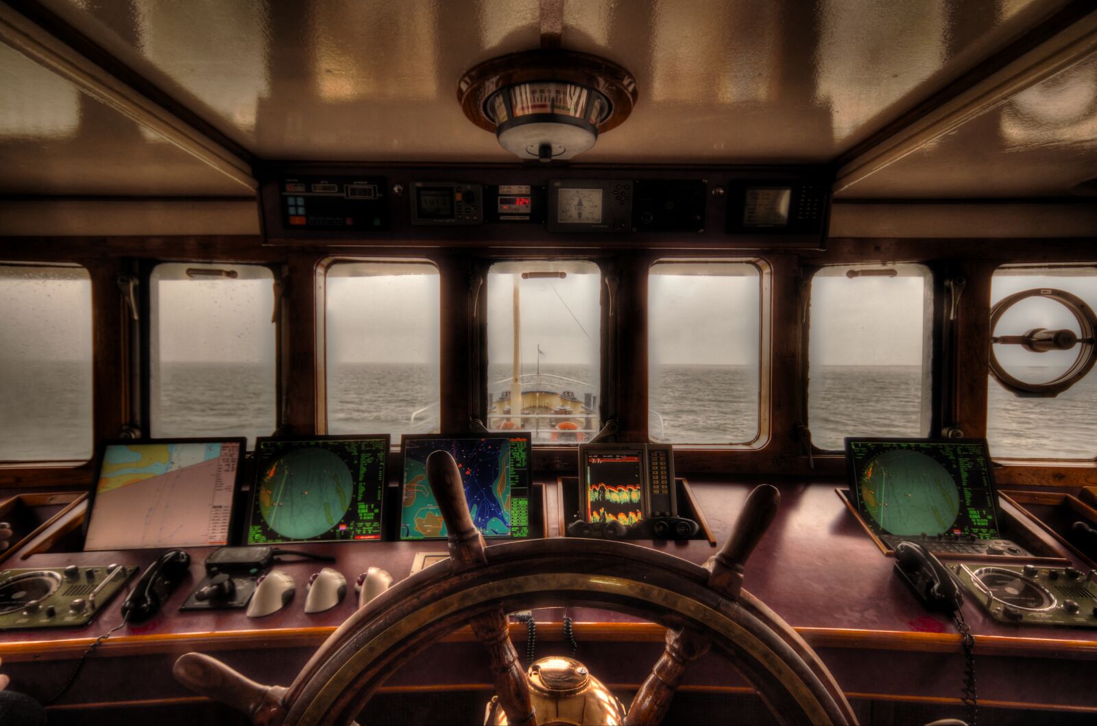 Sony SLT-A58 sample photo. Sea, boat, ship, high photography