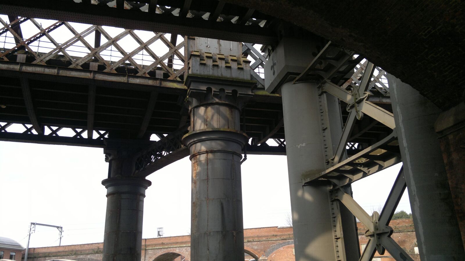 Nokia N8-00 sample photo. Steel, industry, transportation system photography