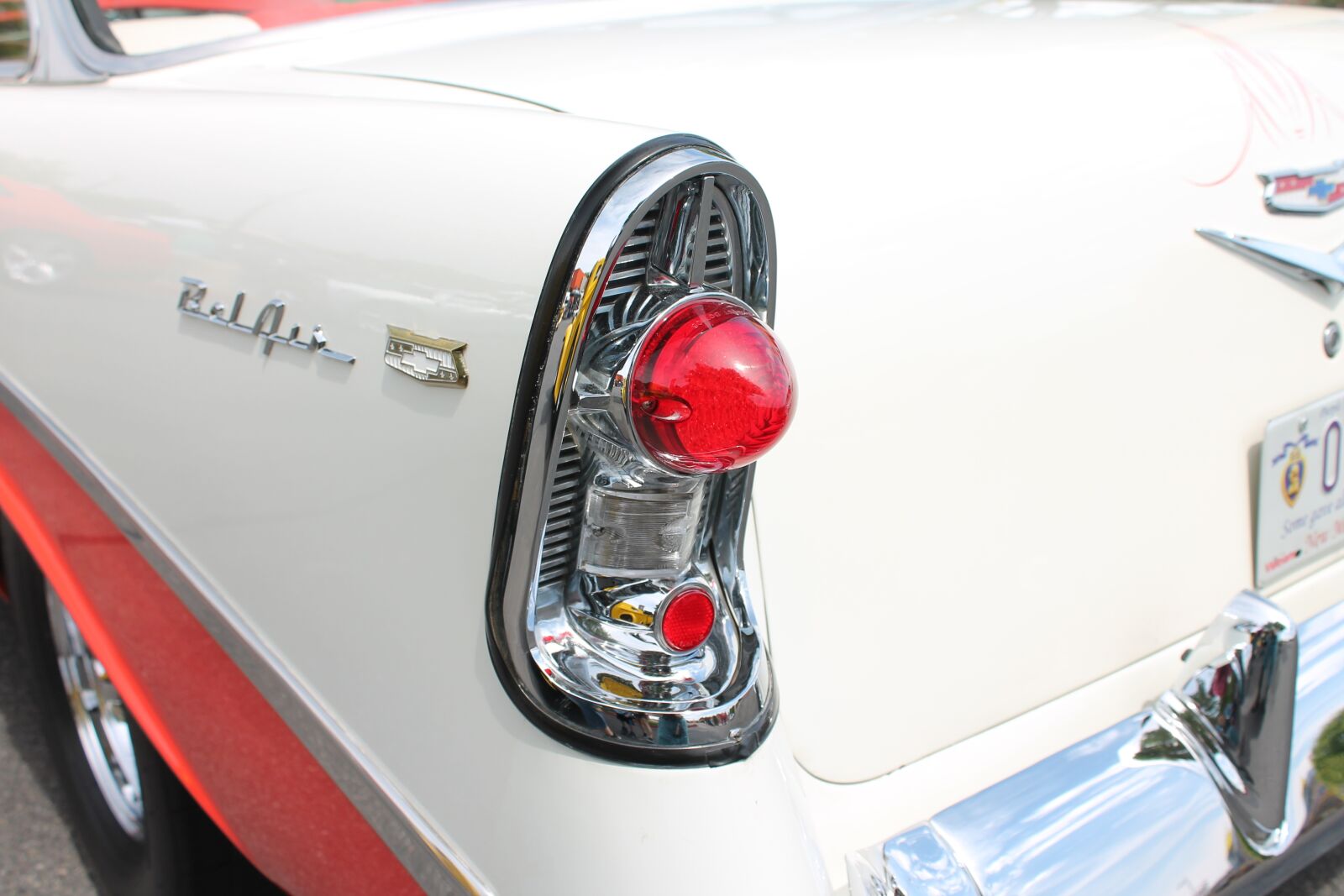 Canon EOS 1100D (EOS Rebel T3 / EOS Kiss X50) sample photo. Belair, classic car, chevy photography