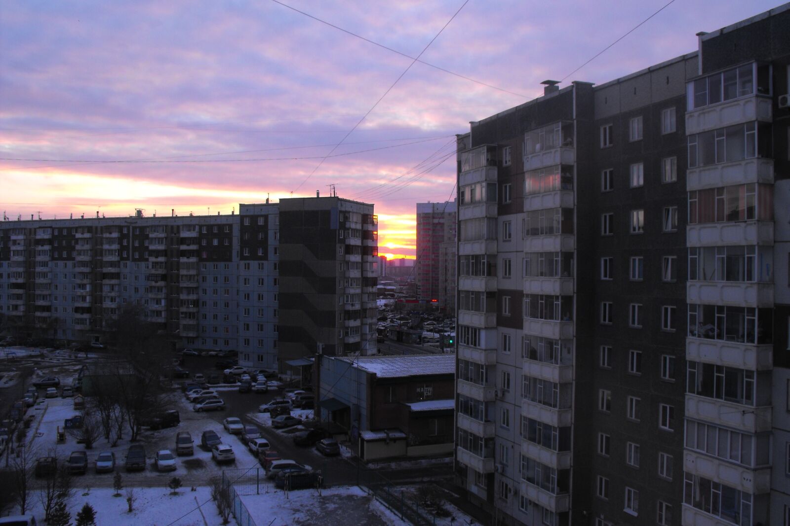Fujifilm FinePix S1000fd sample photo. Sunset, winter, city photography