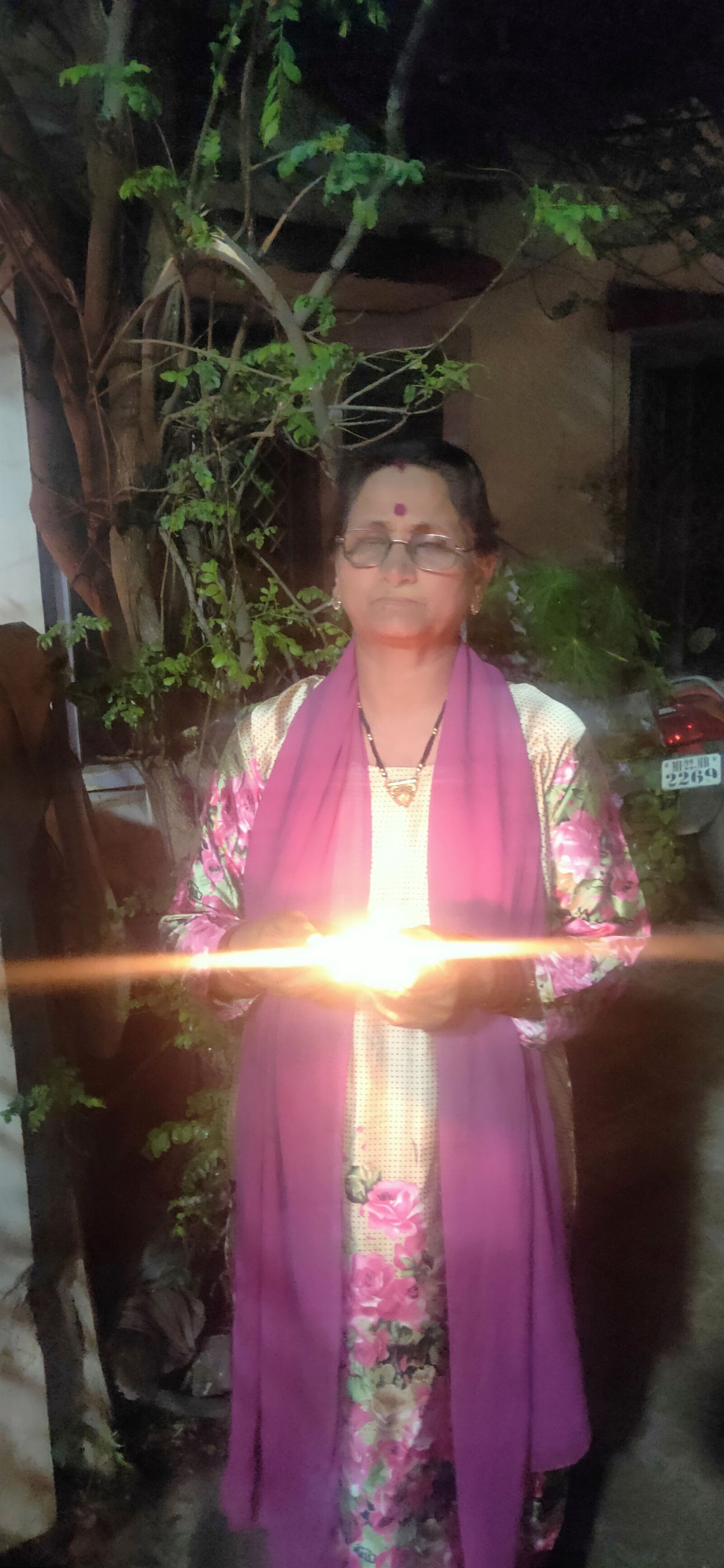 Realme 3 PRO sample photo. India, indian woman, woman photography