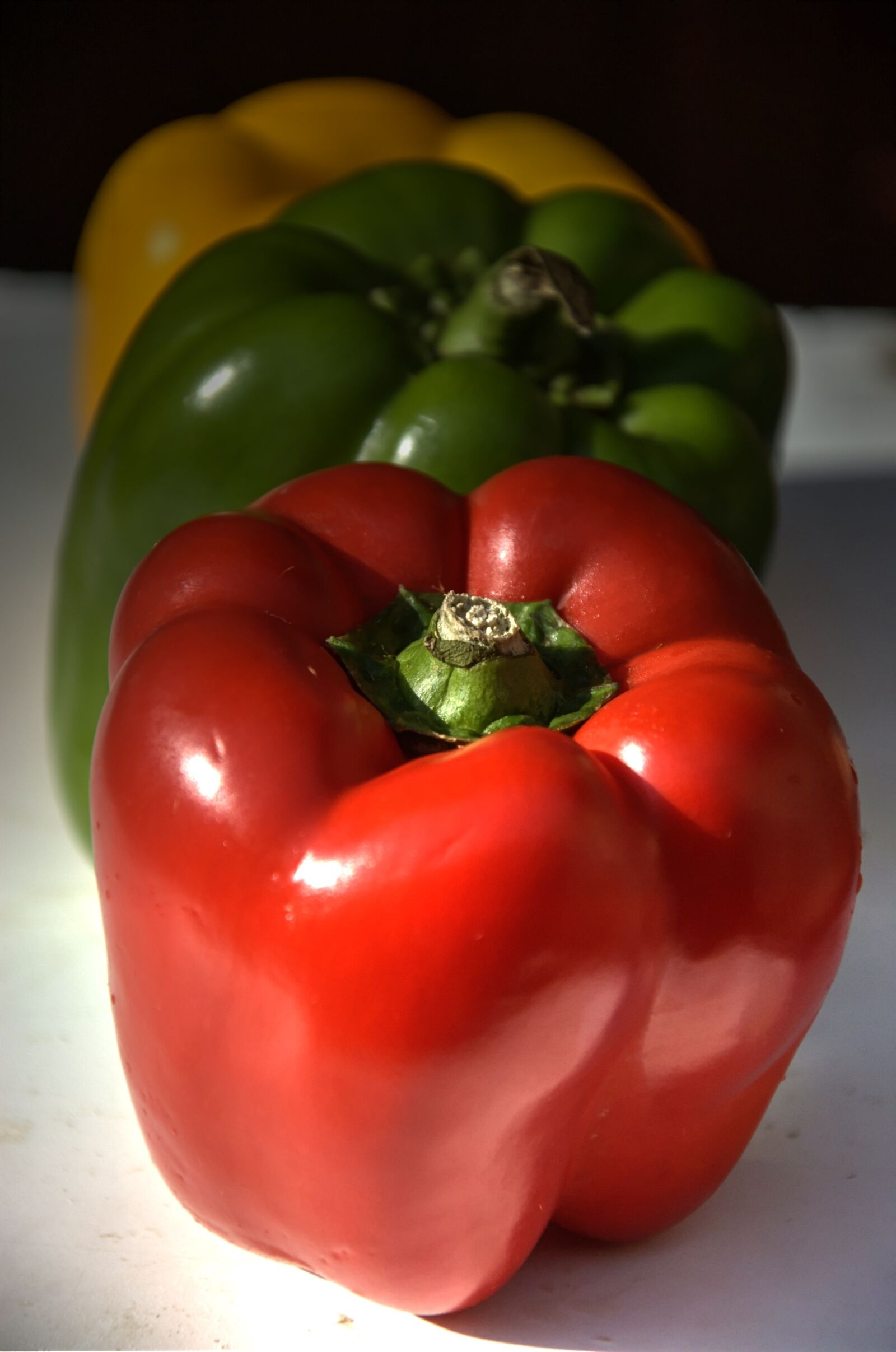 Nikon D70s sample photo. Peppers, red green yellow photography