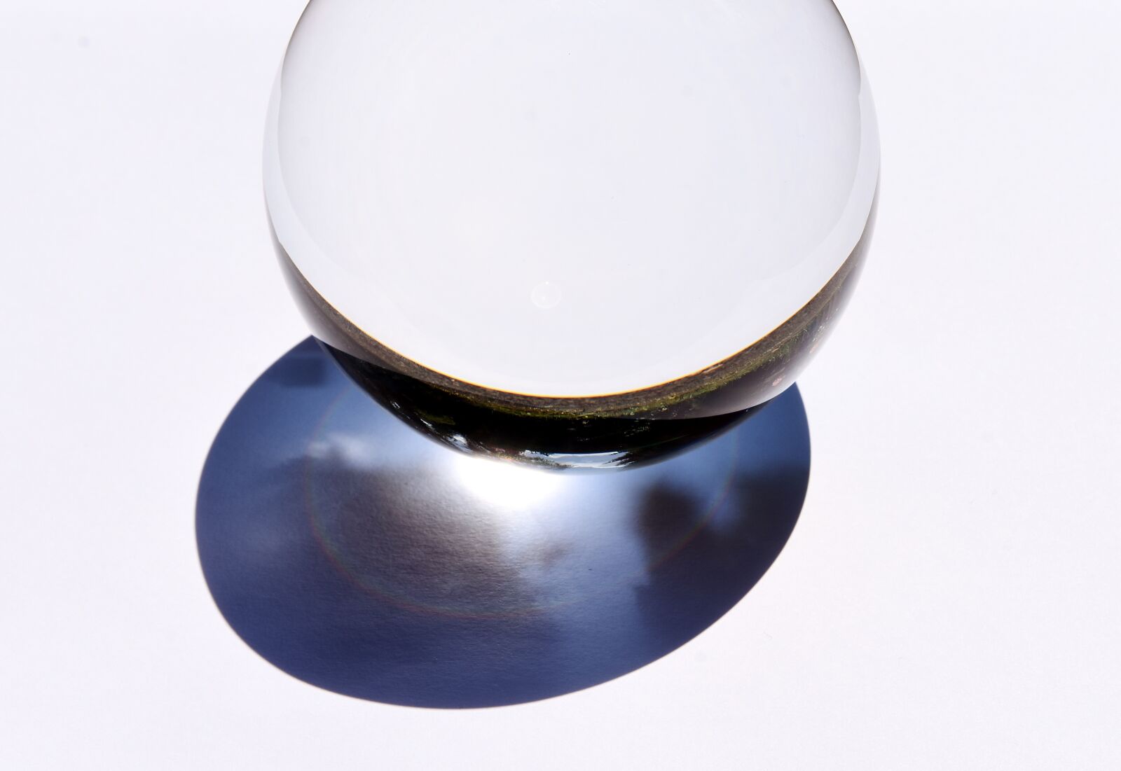 Nikon D7200 sample photo. Glass ball, mirroring, light photography
