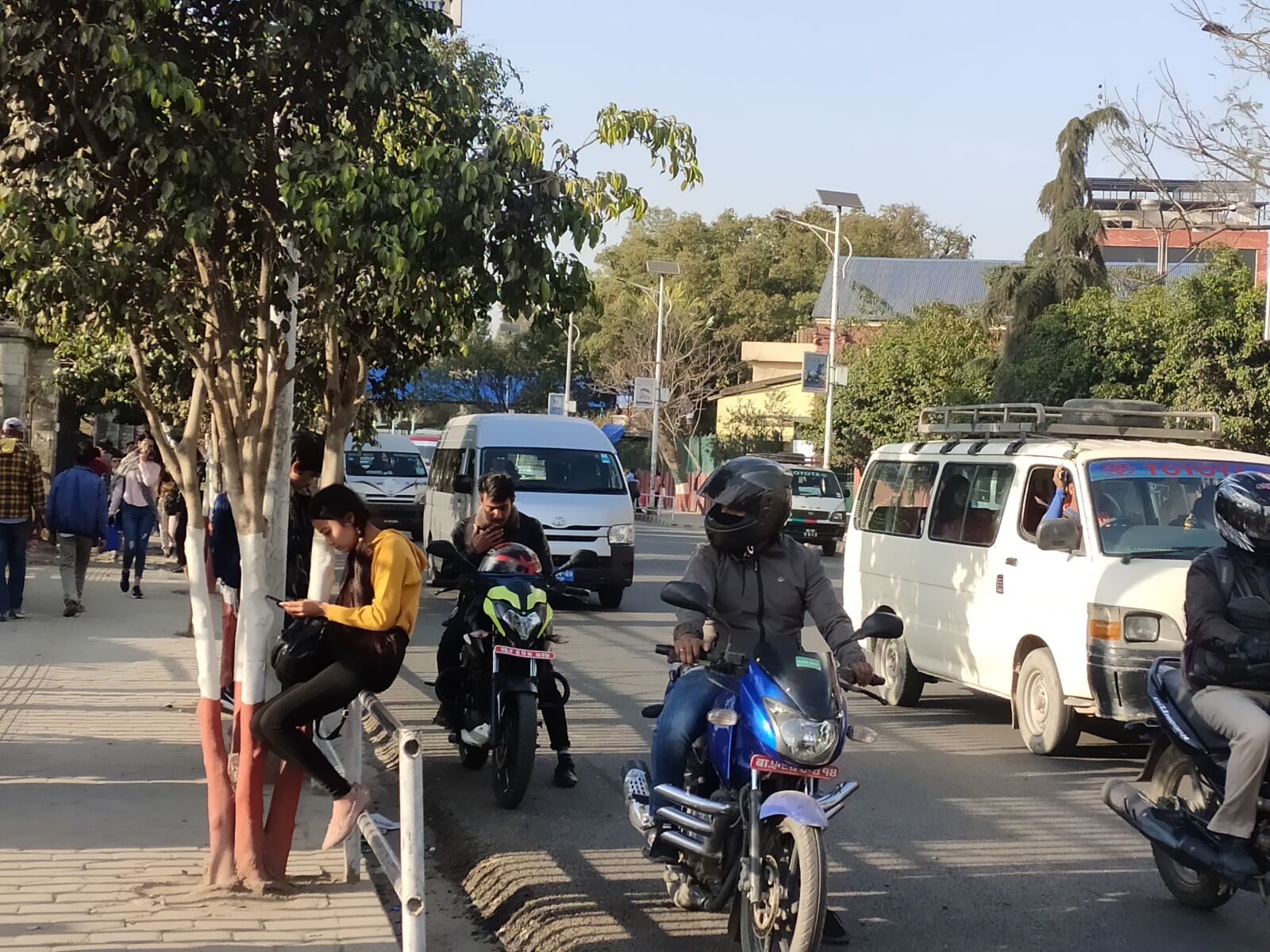 Xiaomi Redmi Note 7 Pro sample photo. Nepal, road, kathmandu photography