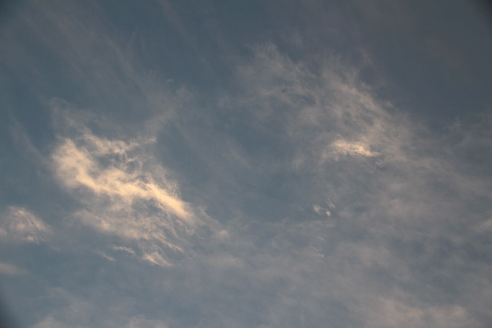 Canon EOS 700D (EOS Rebel T5i / EOS Kiss X7i) sample photo. Sky, cloud, wind photography