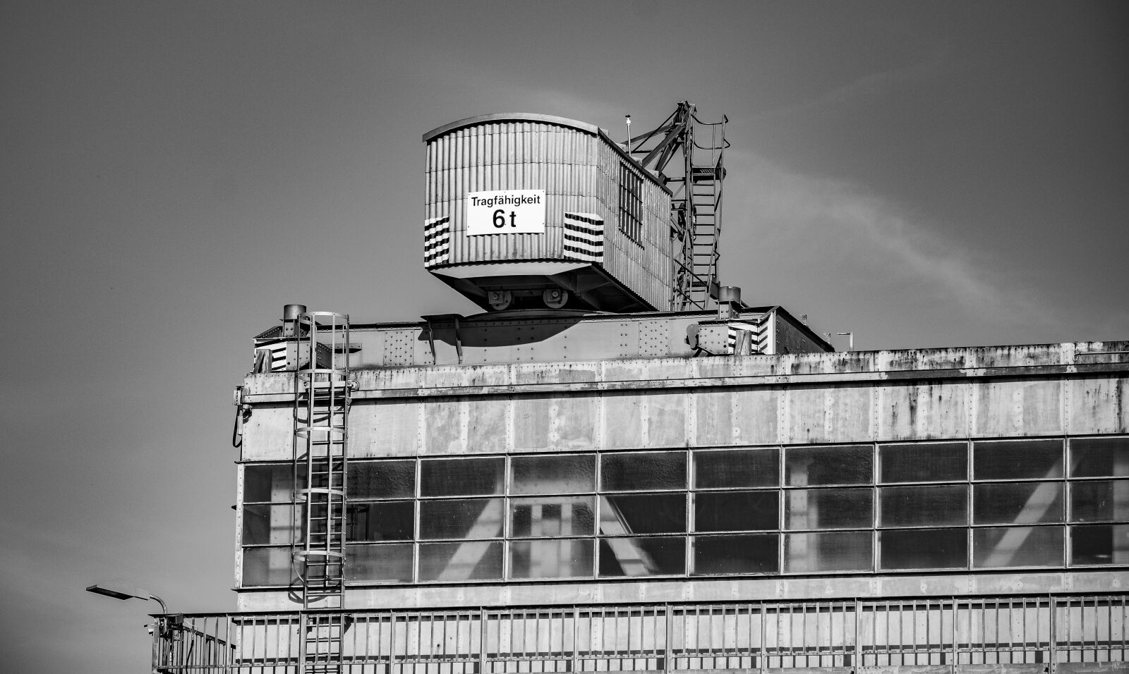 Nikon D5300 sample photo. Industry, crane, technology photography