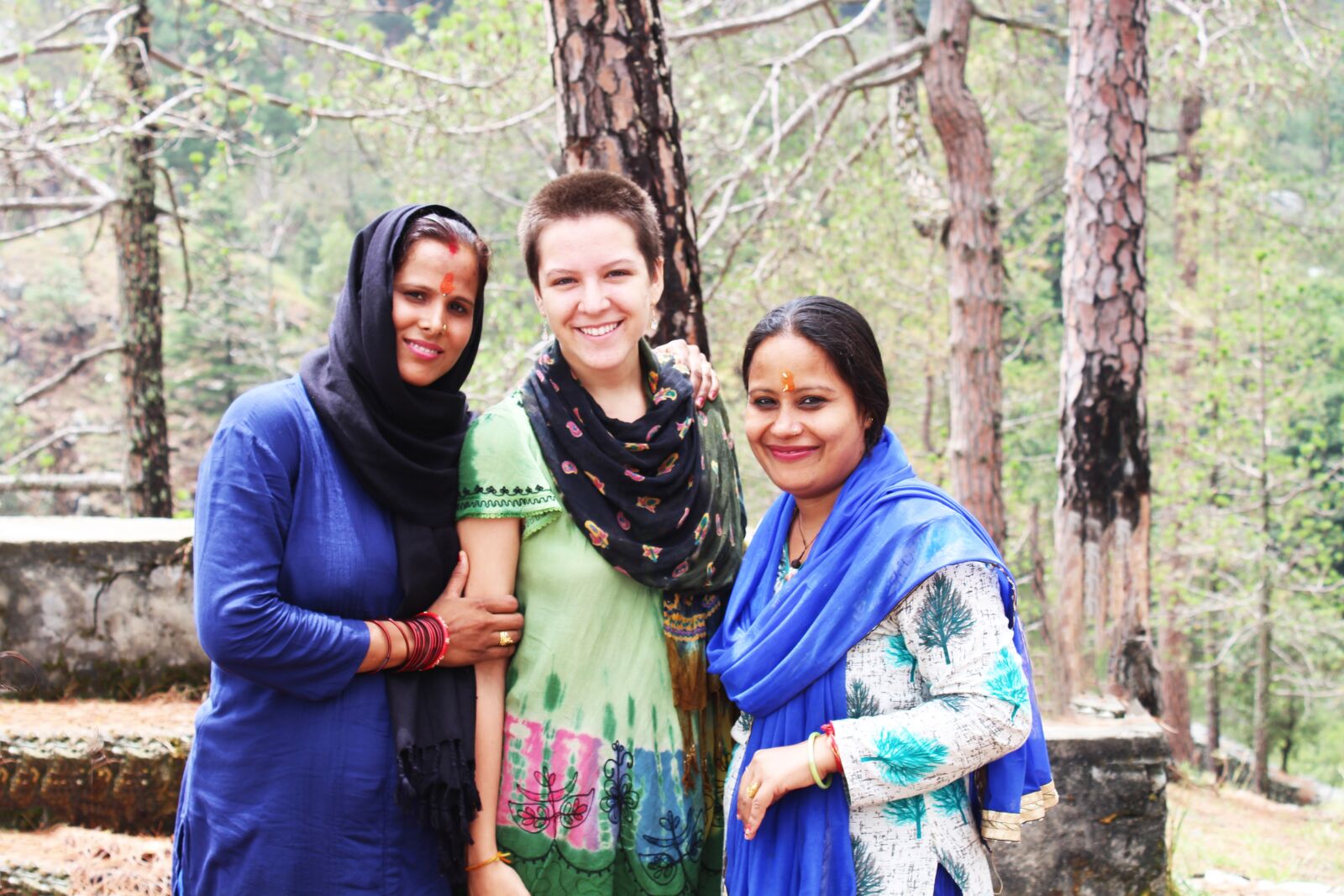 Canon EOS 700D (EOS Rebel T5i / EOS Kiss X7i) sample photo. Indian woman, lady, rural photography