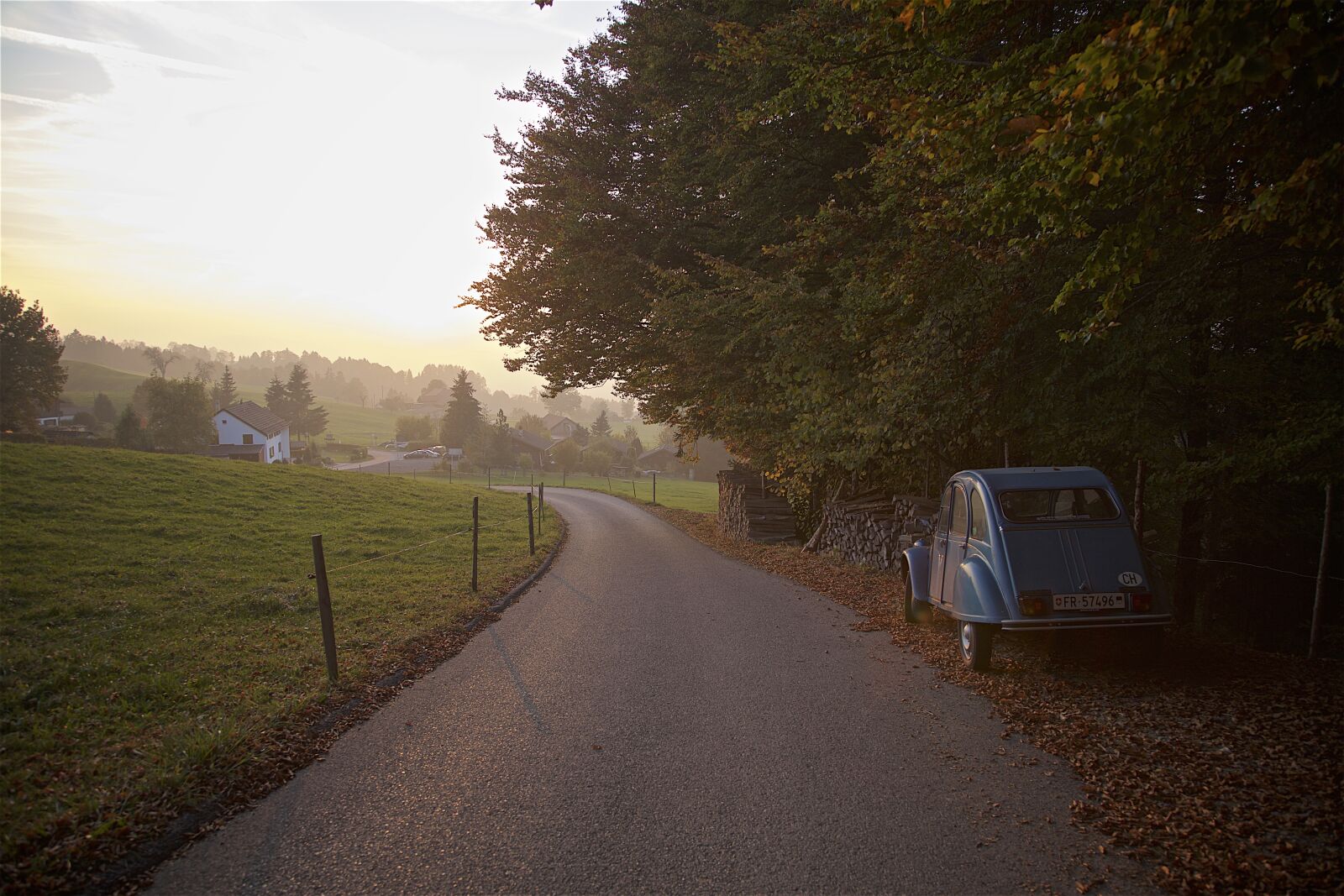 Canon EOS 5D Mark II sample photo. Autumn, road, scenic photography