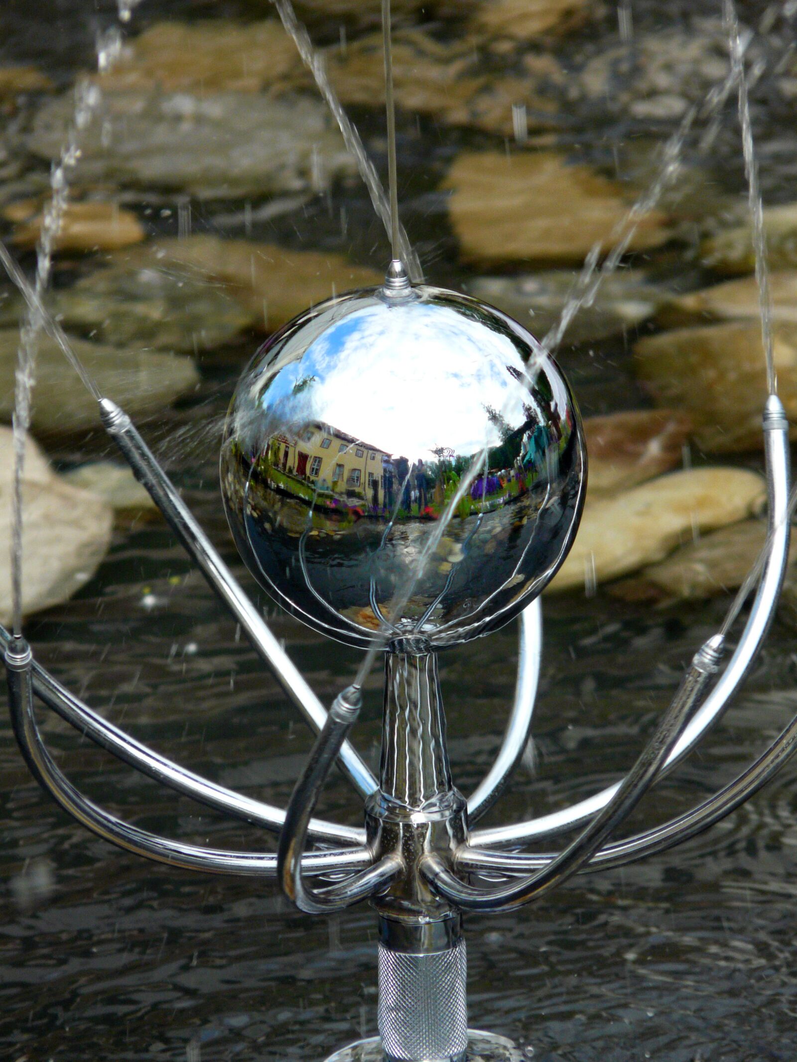 Panasonic DMC-FZ18 sample photo. Water, drop of water photography