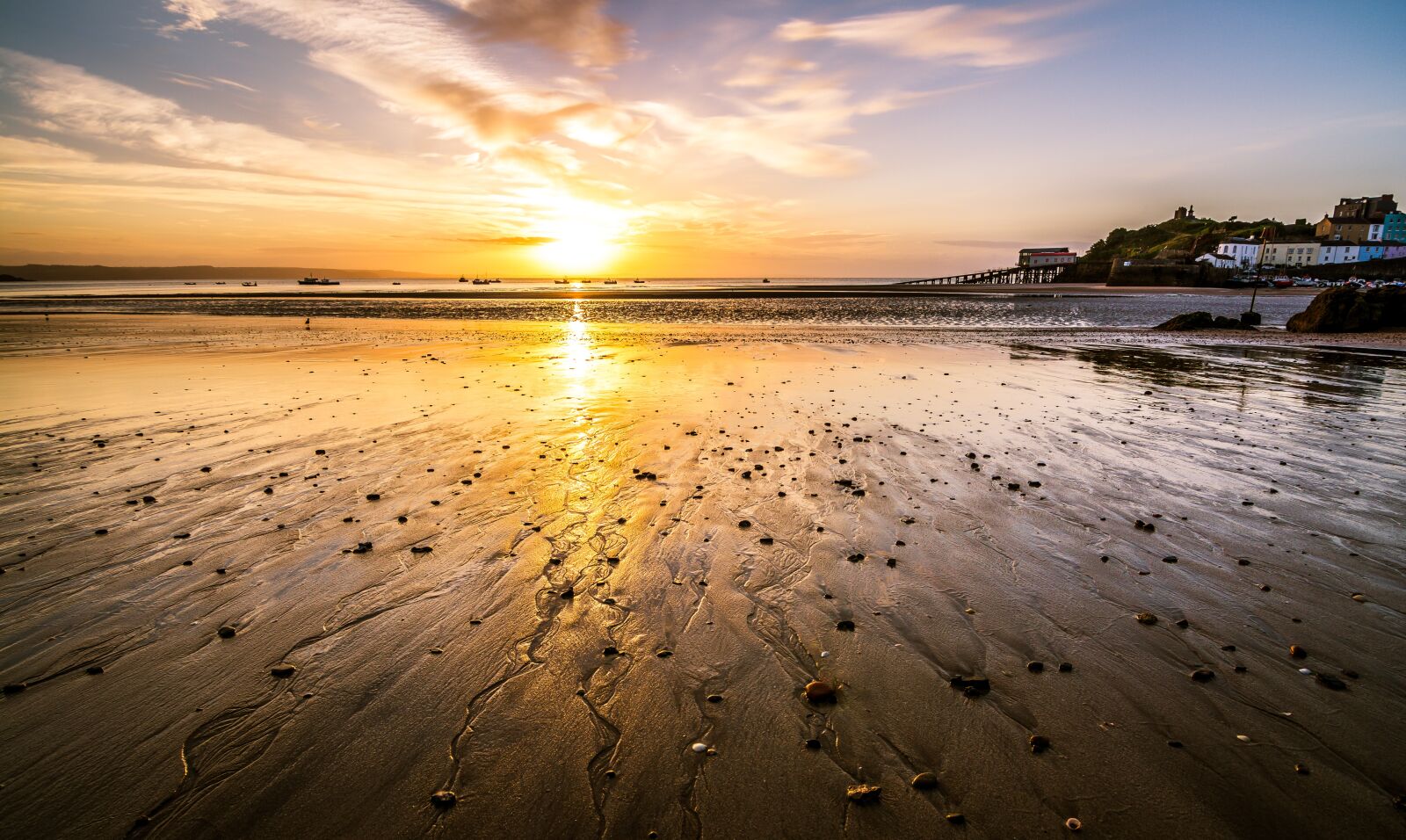 Tokina AT-X Pro 11-16mm F2.8 DX II sample photo. Tenby, wales, pembrokeshire photography