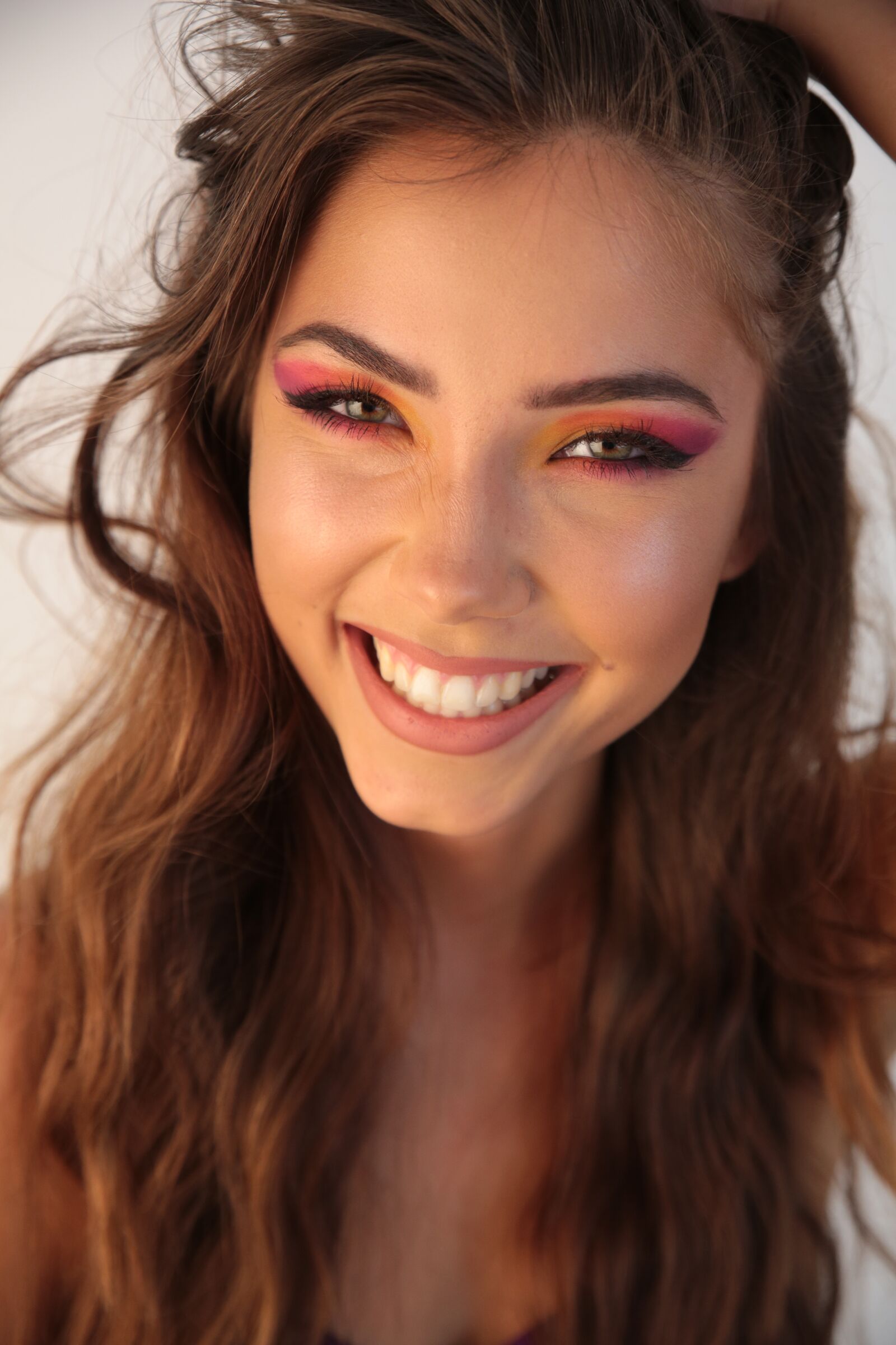 Canon EOS 5D Mark III sample photo. Portrait, girl, laughter photography