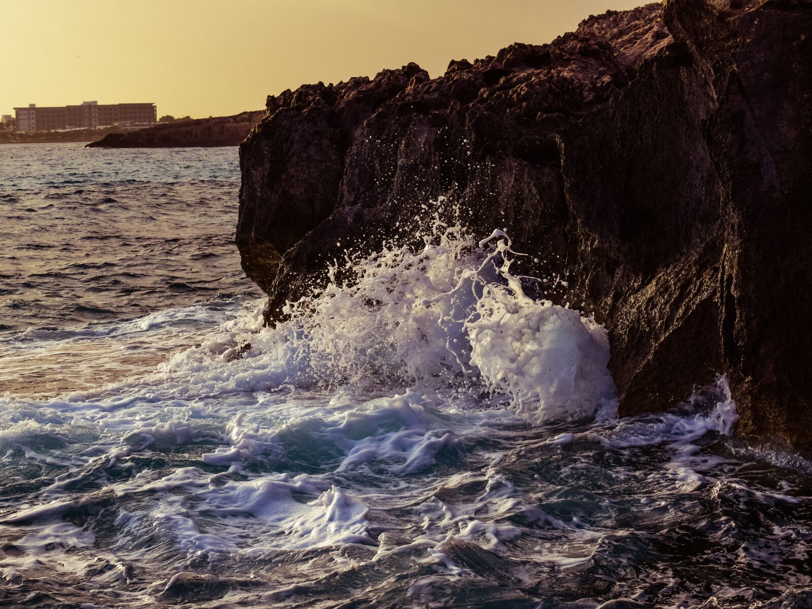 Nikon D3300 sample photo. Wave, crushing, rocky coast photography