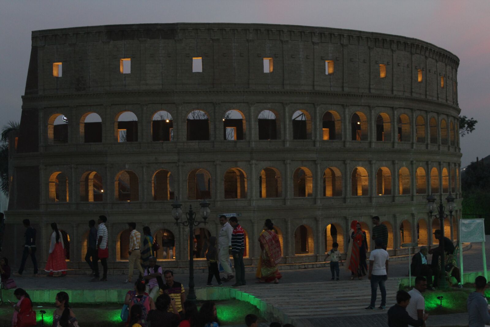 Canon EOS 1300D (EOS Rebel T6 / EOS Kiss X80) sample photo. Seven wonders, india, eco photography