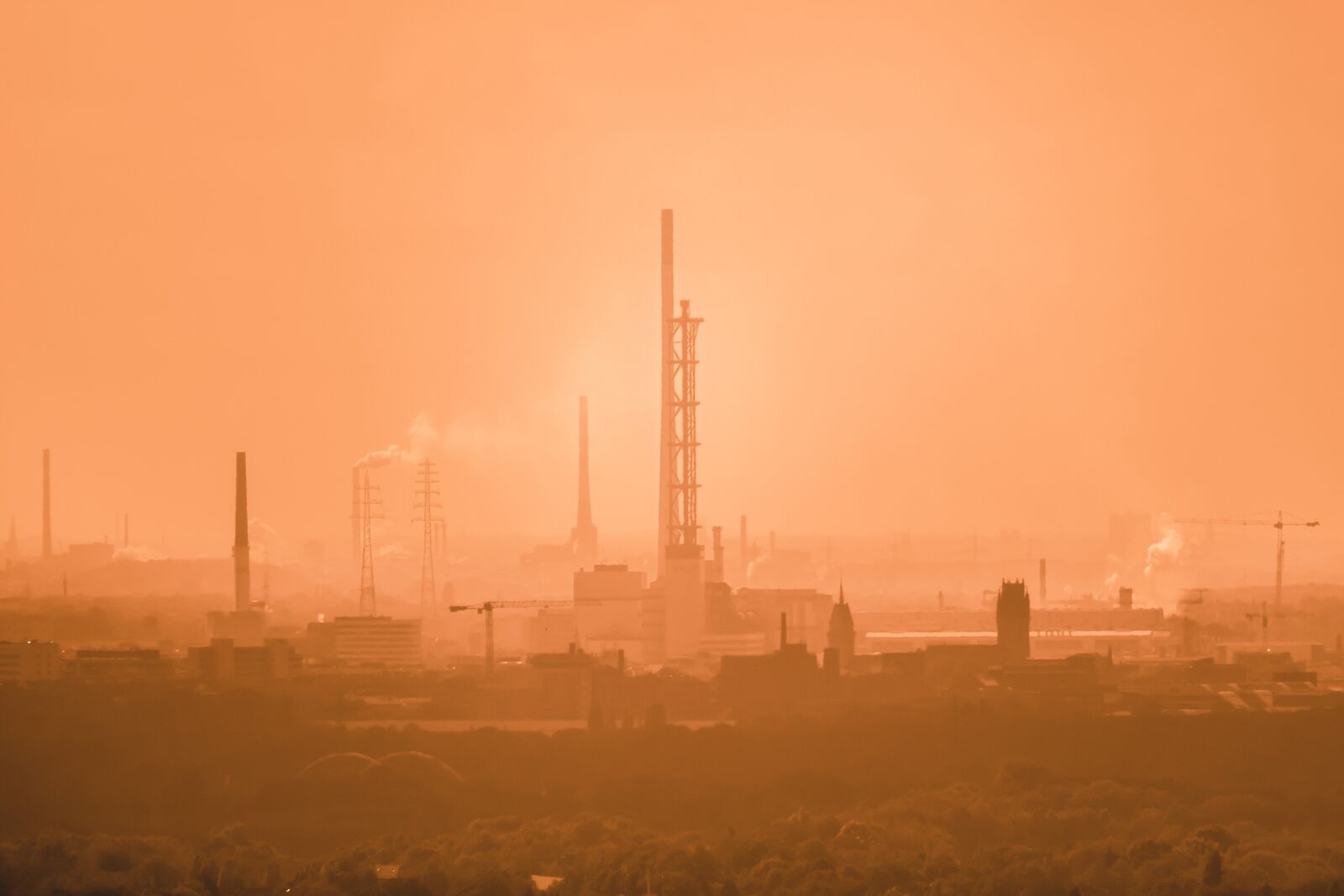 Canon PowerShot G3 X sample photo. Chimney, smoke, industry photography