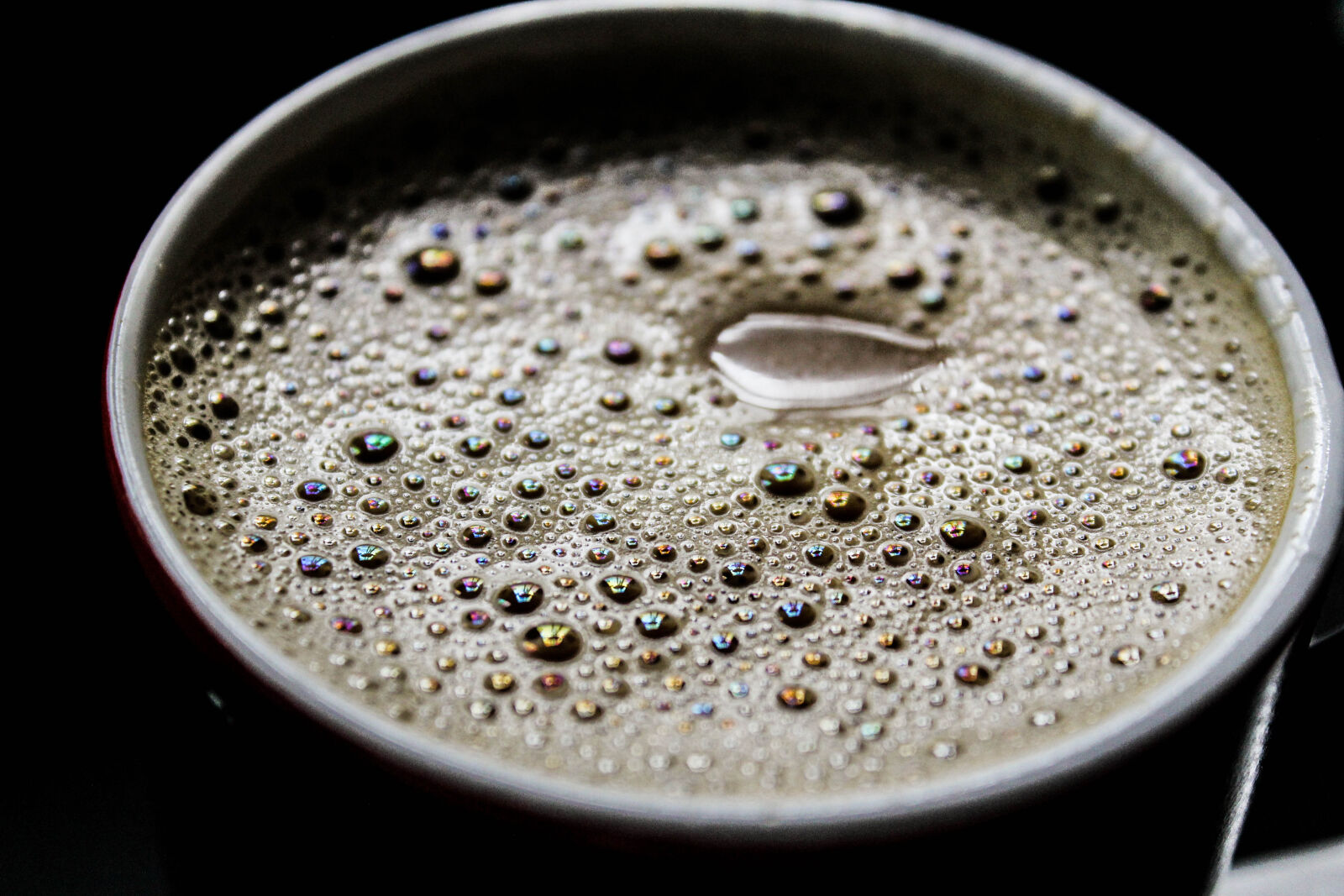 Canon EOS 1300D (EOS Rebel T6 / EOS Kiss X80) sample photo. Black, coffee, boost, bubbles photography