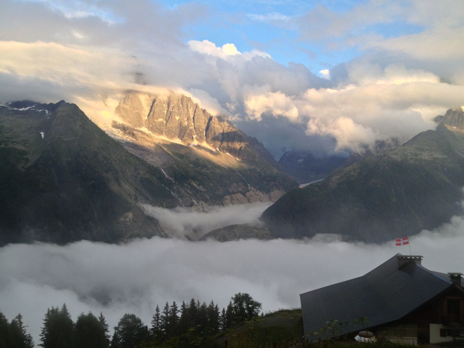 Apple iPhone 4S sample photo. Mountains, clouds, switzerland photography