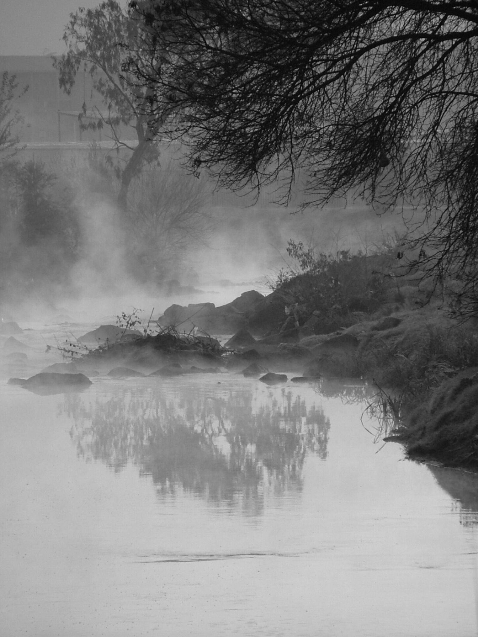 Fujifilm FinePix S5000 sample photo. Apies river, pretoria, winter photography