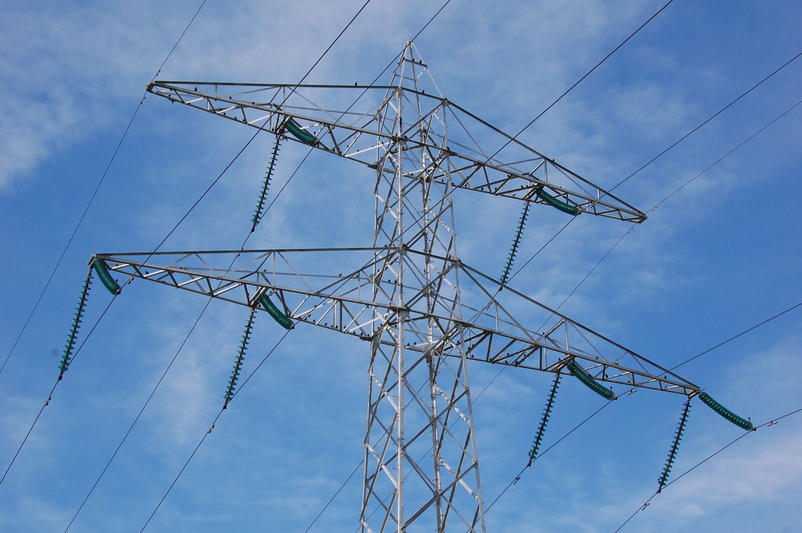 Nikon D40 sample photo. Pylon, flow, high voltage photography