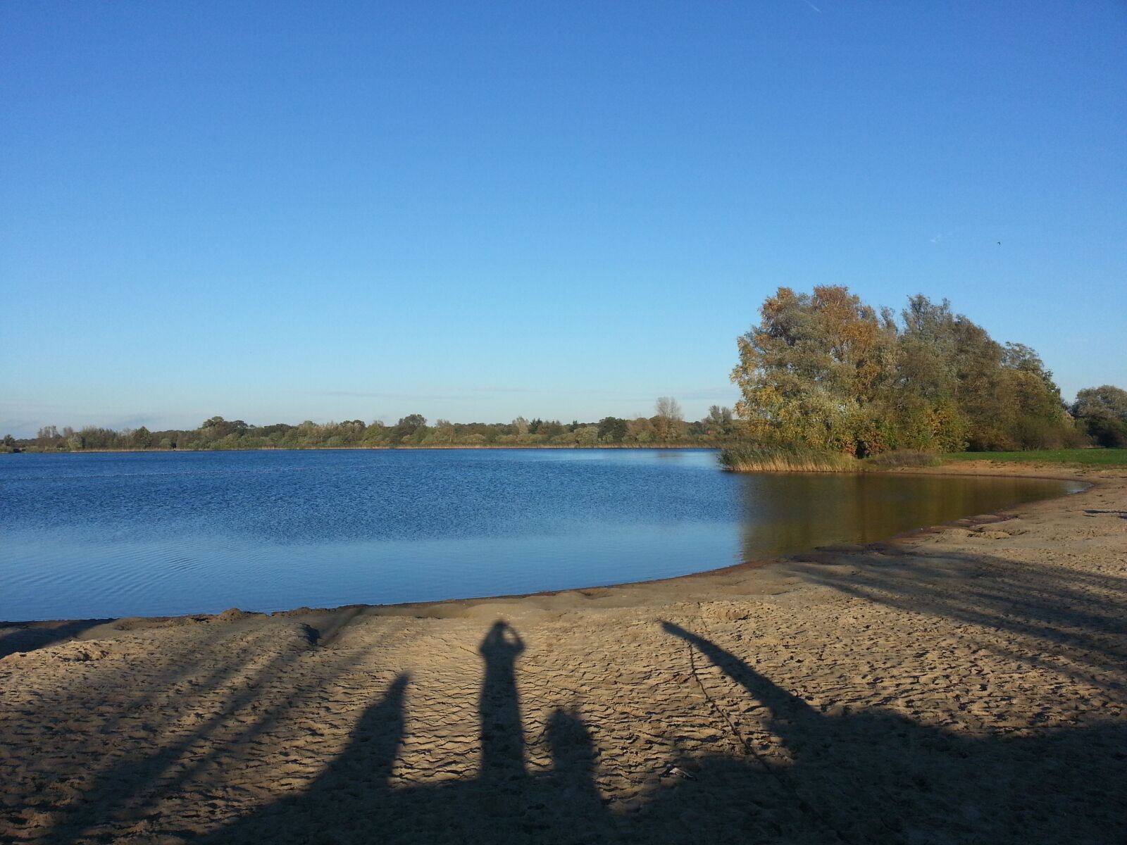 Samsung Galaxy S3 sample photo. Shadow play, shadow, human photography