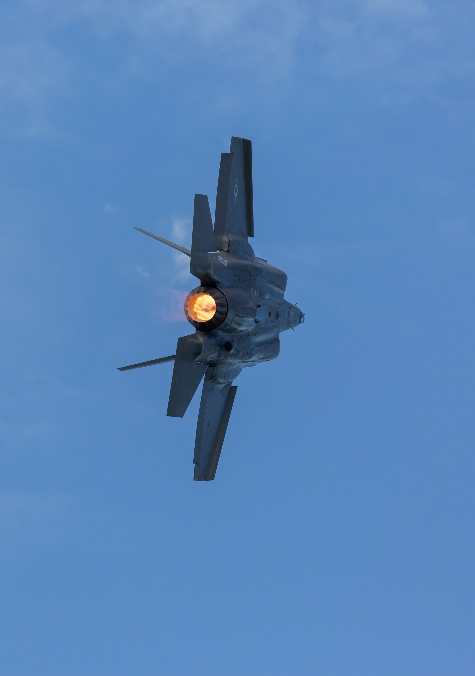 Canon EOS 5D Mark III + Canon EF 400mm F5.6L USM sample photo. Fighter, jet, f-35 photography