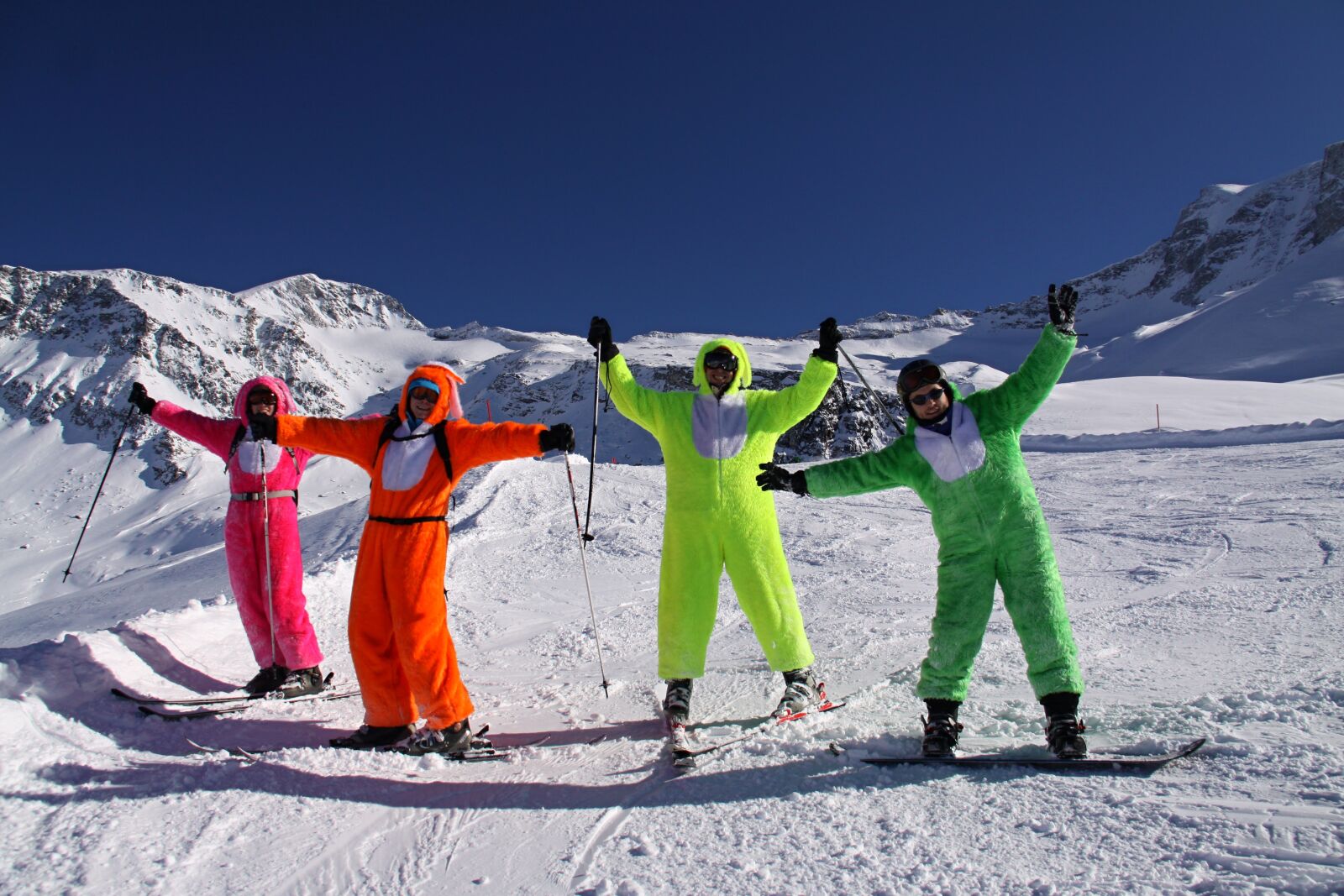 Canon EOS 50D sample photo. Ski, the moutains, mountains photography