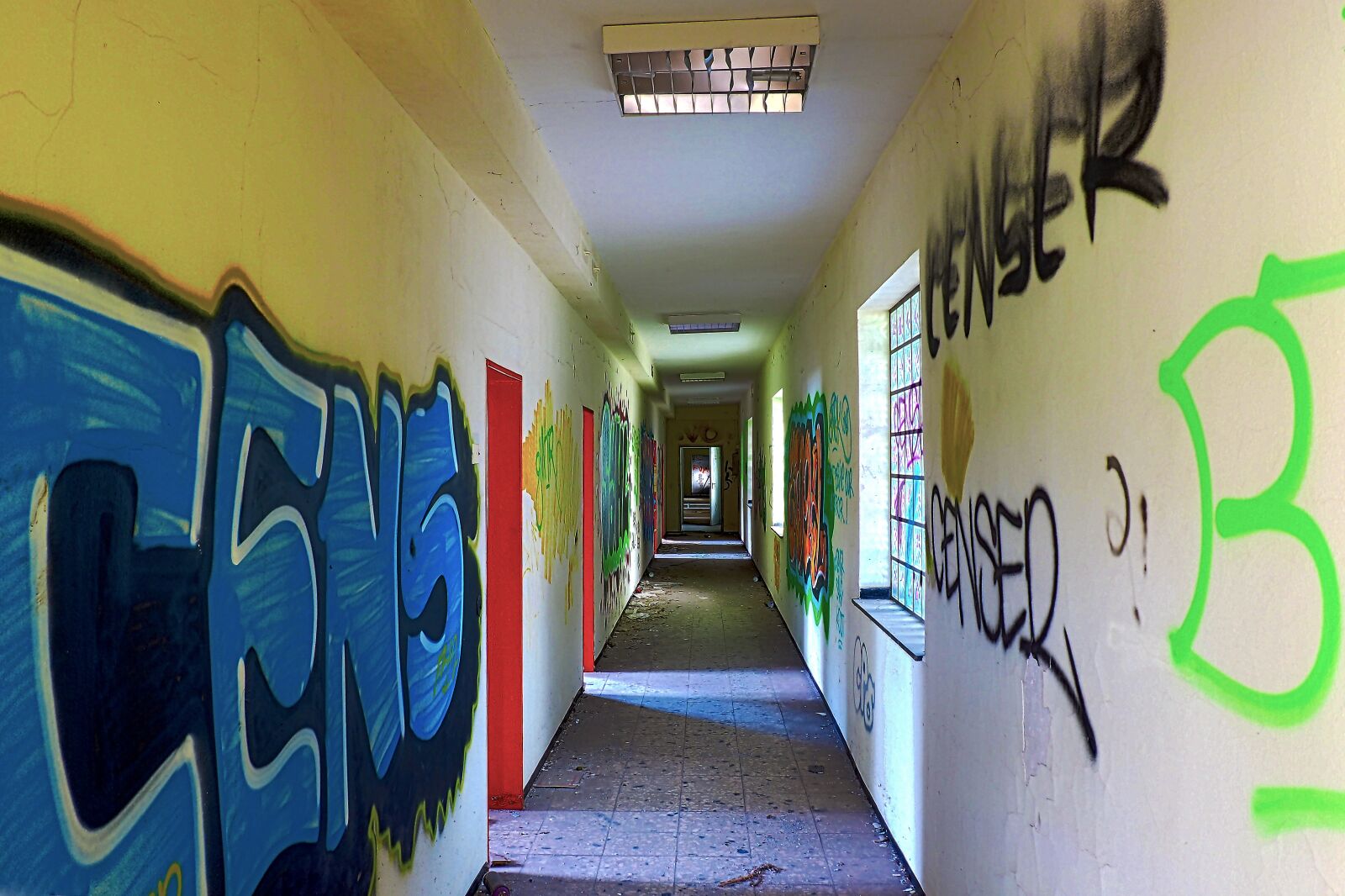Olympus OM-D E-M10 sample photo. Lost places, gang, forget photography