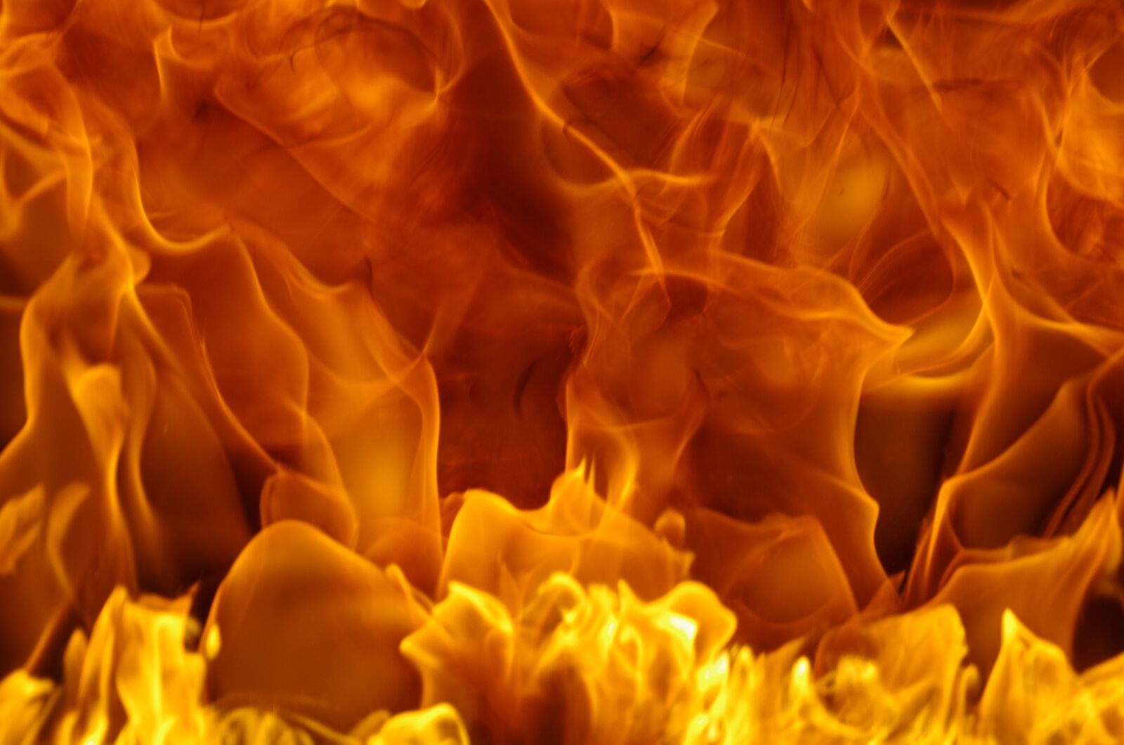 Pentax K-50 sample photo. Fire, flame, diesel photography