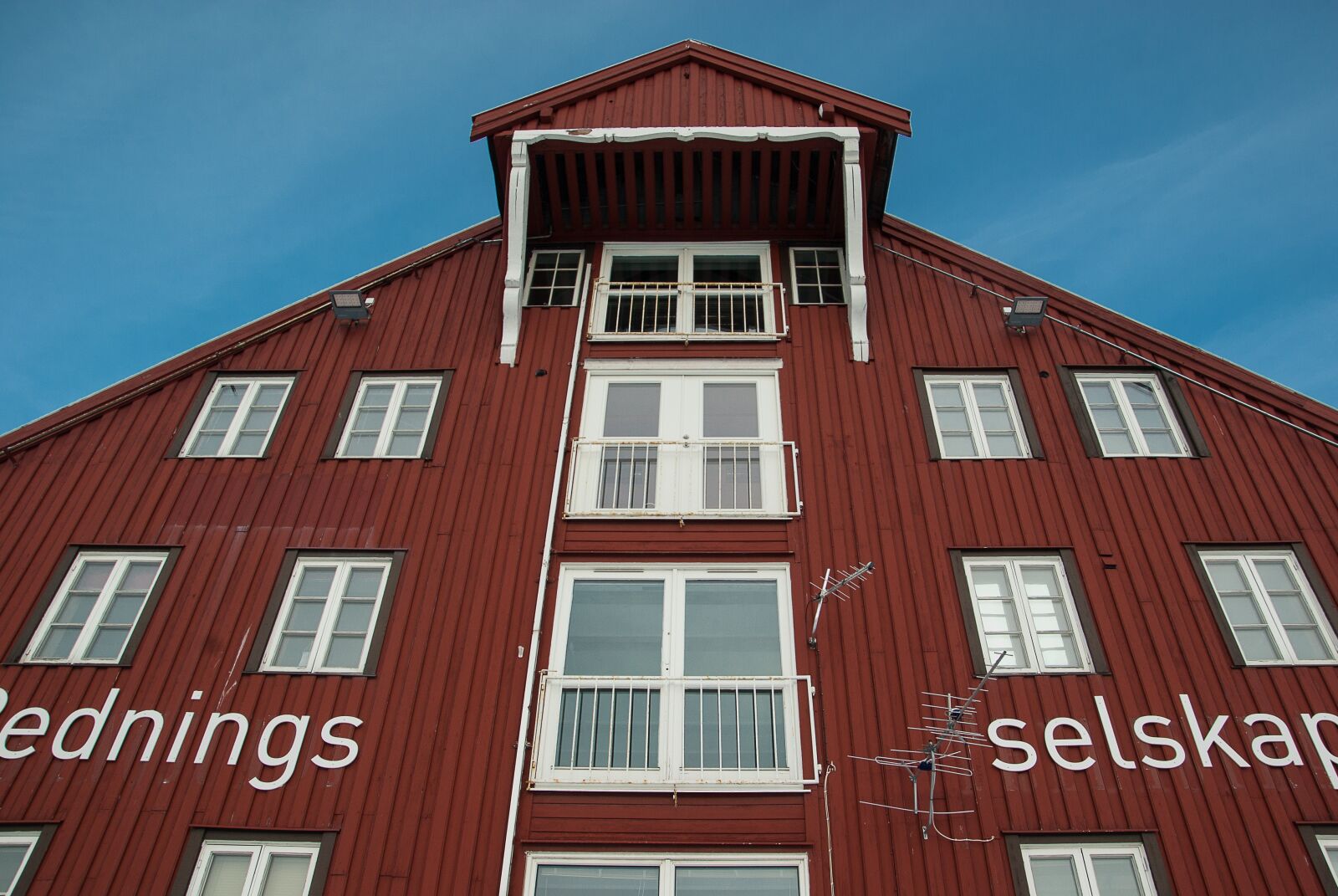 Pentax K10D sample photo. Norway, finland, tromso photography